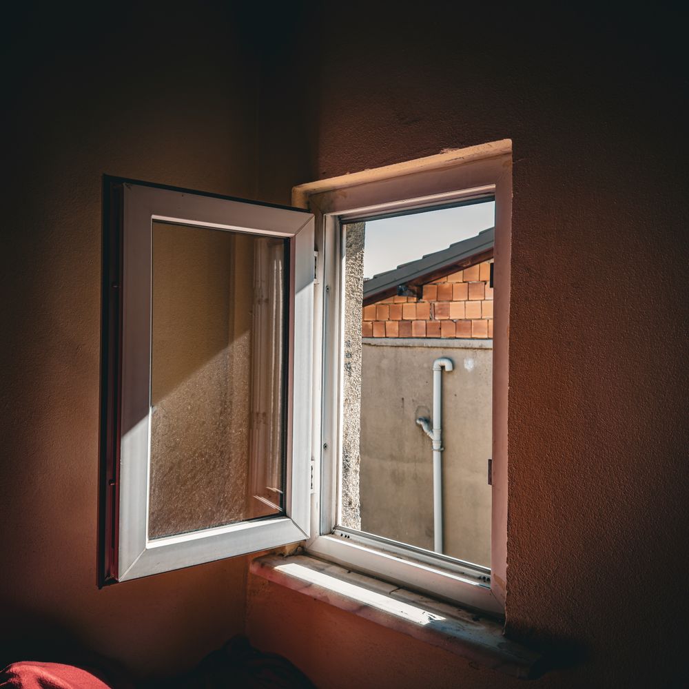 House Painting in Gallows Corner — walls rolled to an even, flat finish