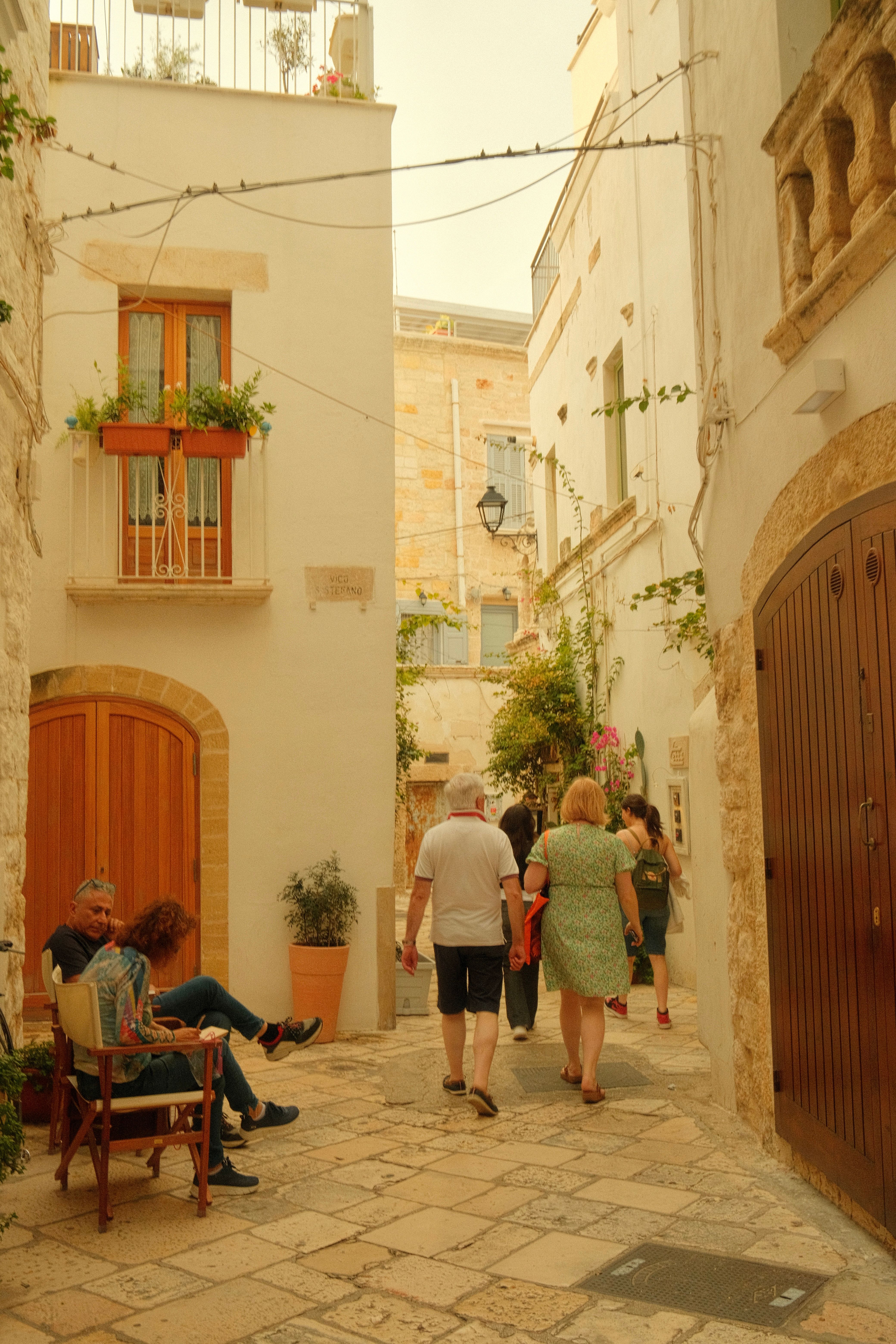 Charming Street in Historic European Town · Free Stock Photo