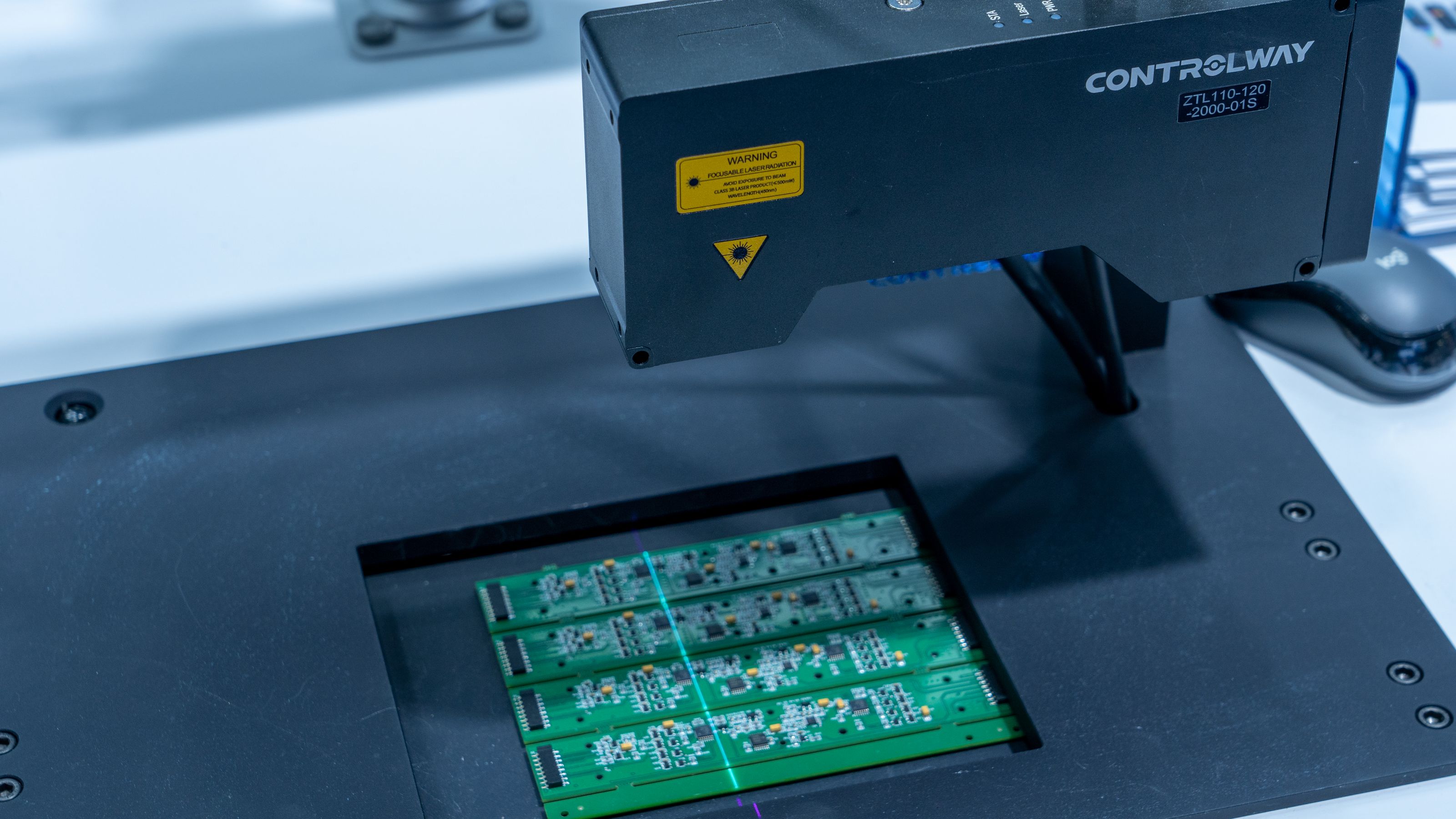 Automated printed-circuit-board inspection equipment
