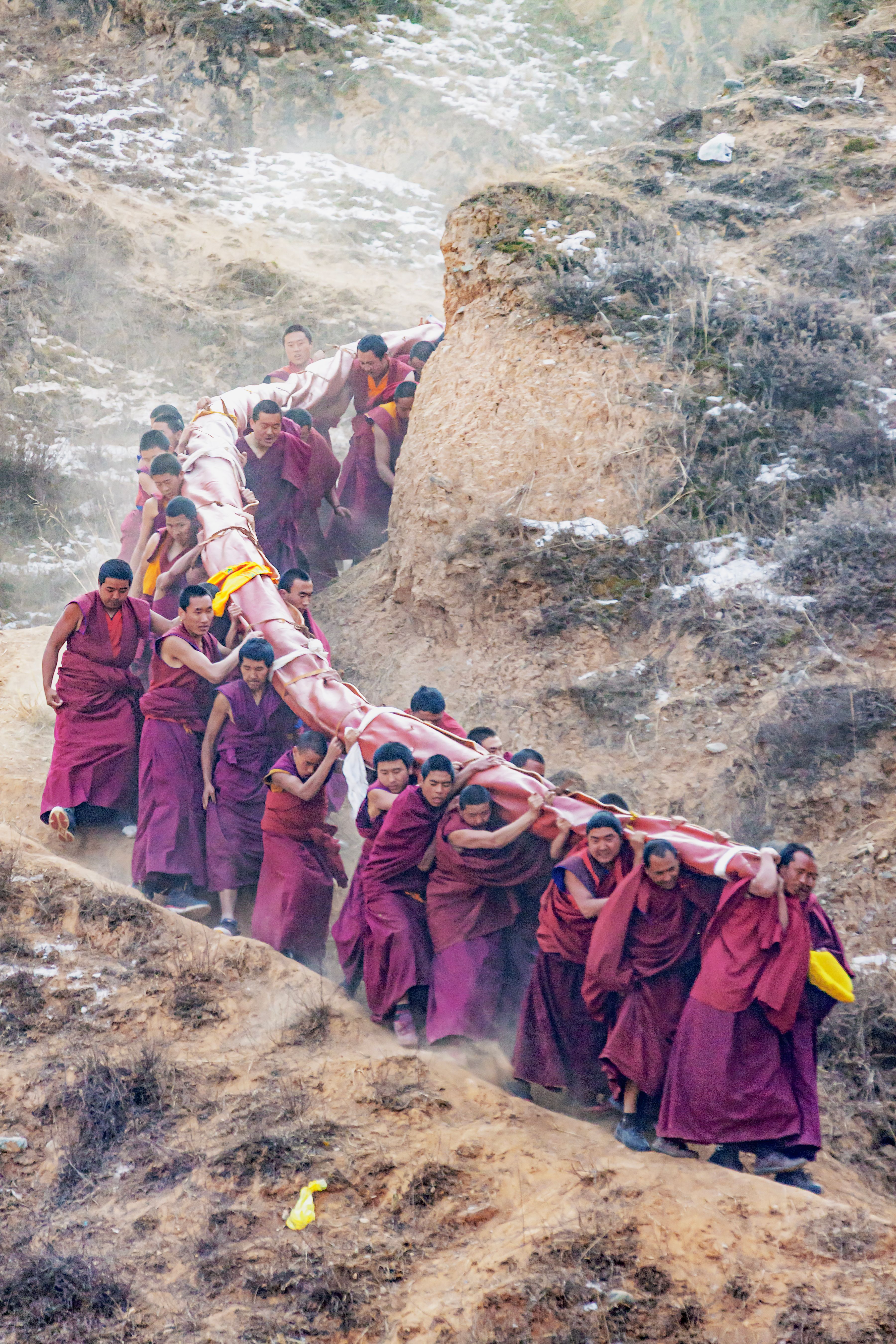Počet obetí povodní v regióne Nepál-Tibet presiahol 900, ďalších 4 700 je nezvestných