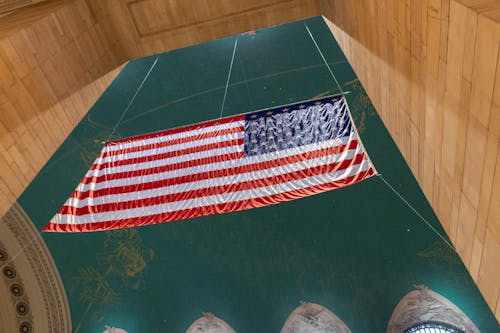 Fotobanka s bezplatnými fotkami na tému americká vlajka, nízky uhol