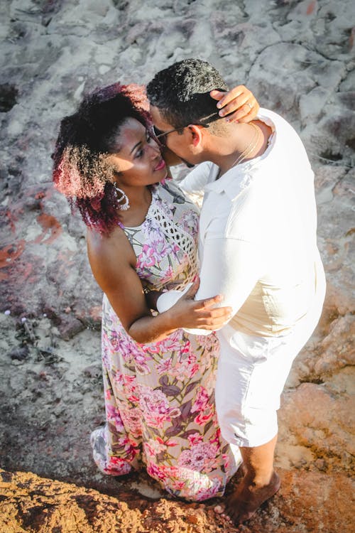 Free Man and Woman Kissing Stock Photo