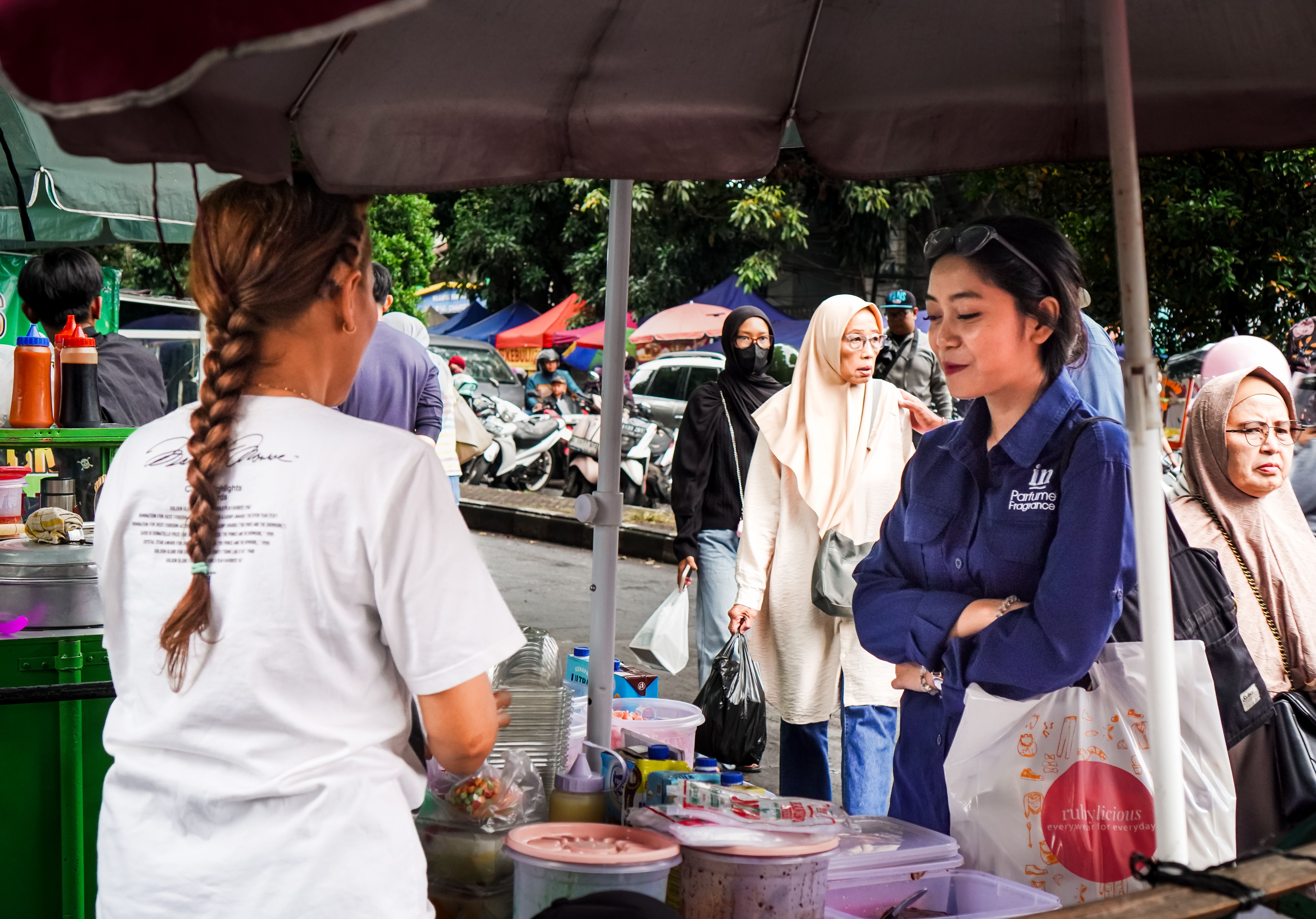 general entertainment authority vendor — Photo by Firman Marek_Brew on Pexels