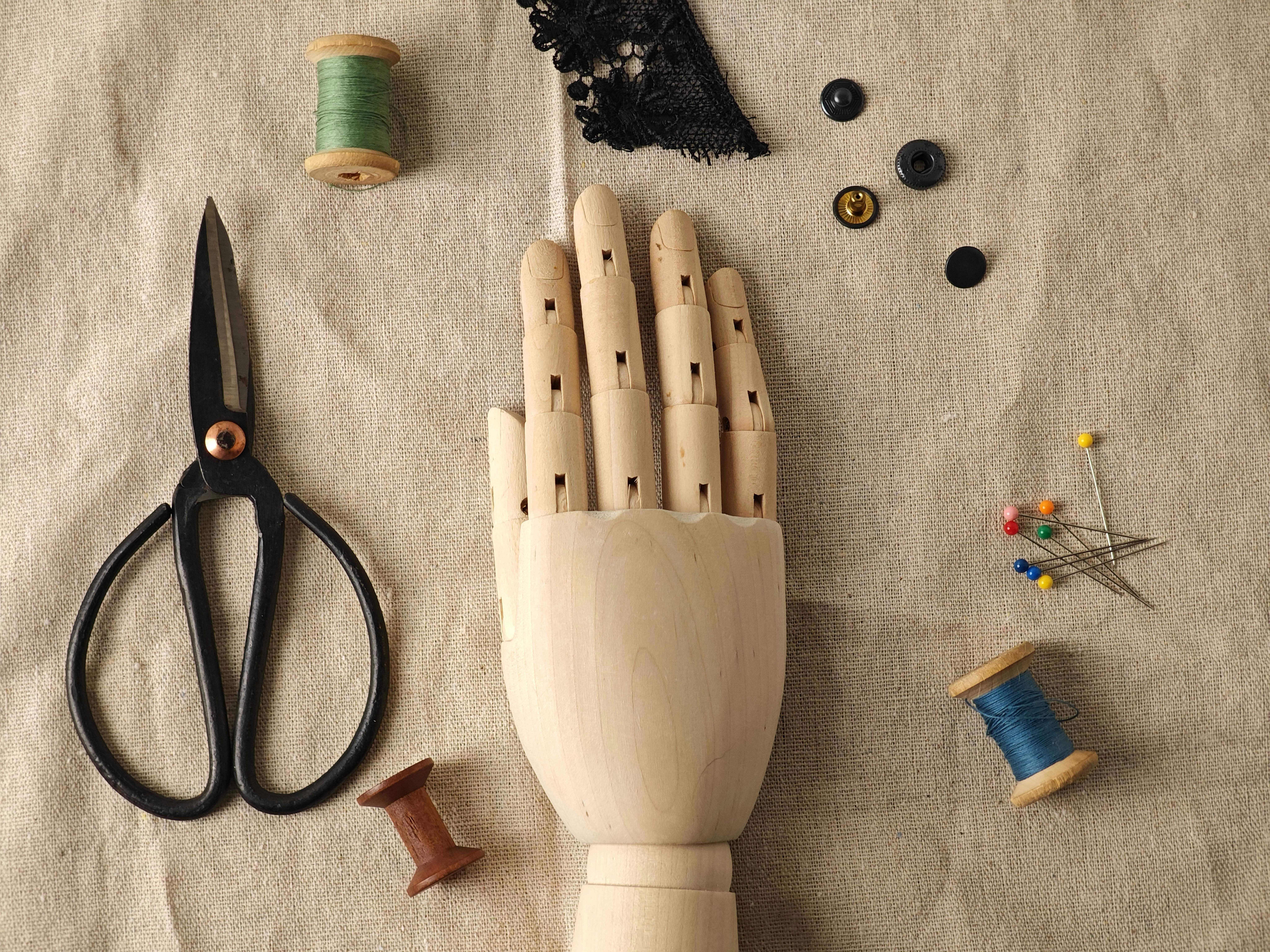 hobbies & crafts hobbycraft tools — Photo by Mariia Stepanova on Pexels