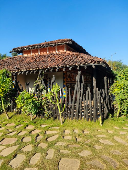 With Text Editor Traditional Indian House with Rustic Architecture · Free Stock Photo