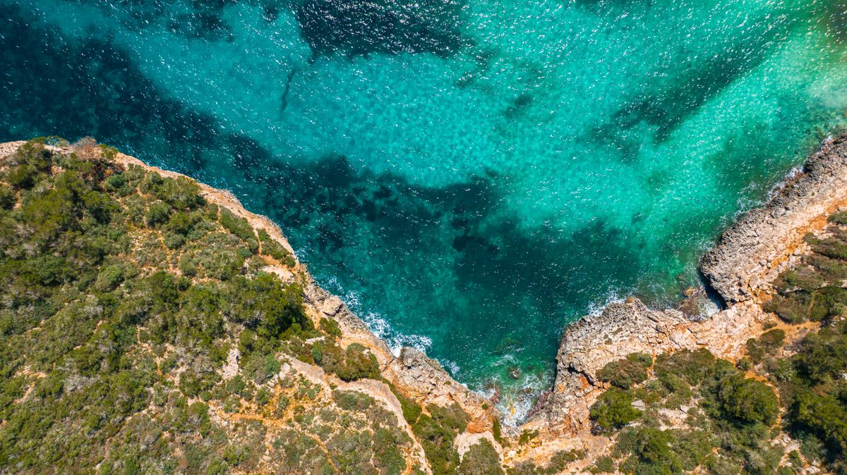 Turquoise cove on Mallorca's coast