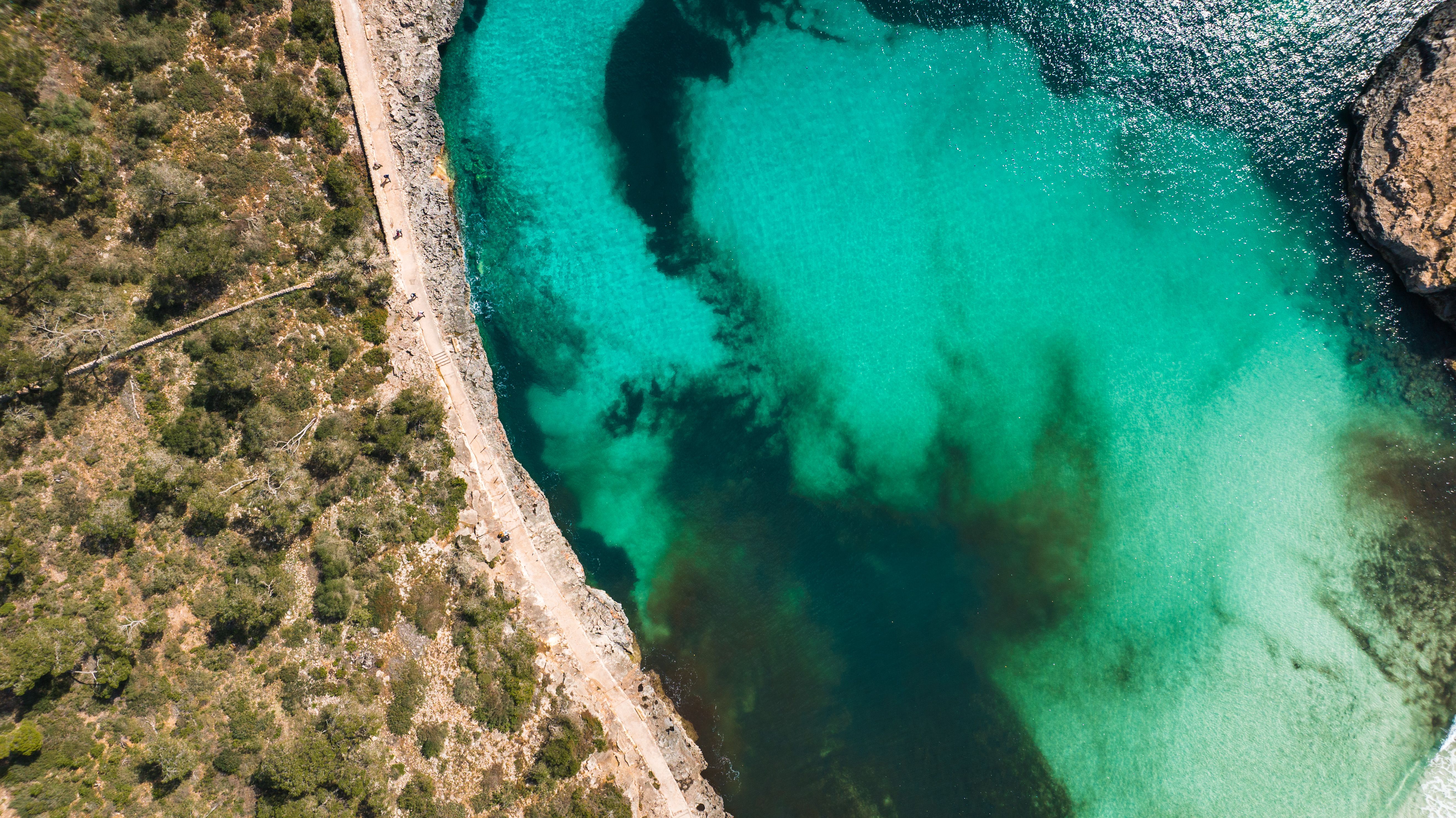 Promoting sustainability in Mallorca: eBoat brings technological innovation, sustainable mobility and renewable energy to lif