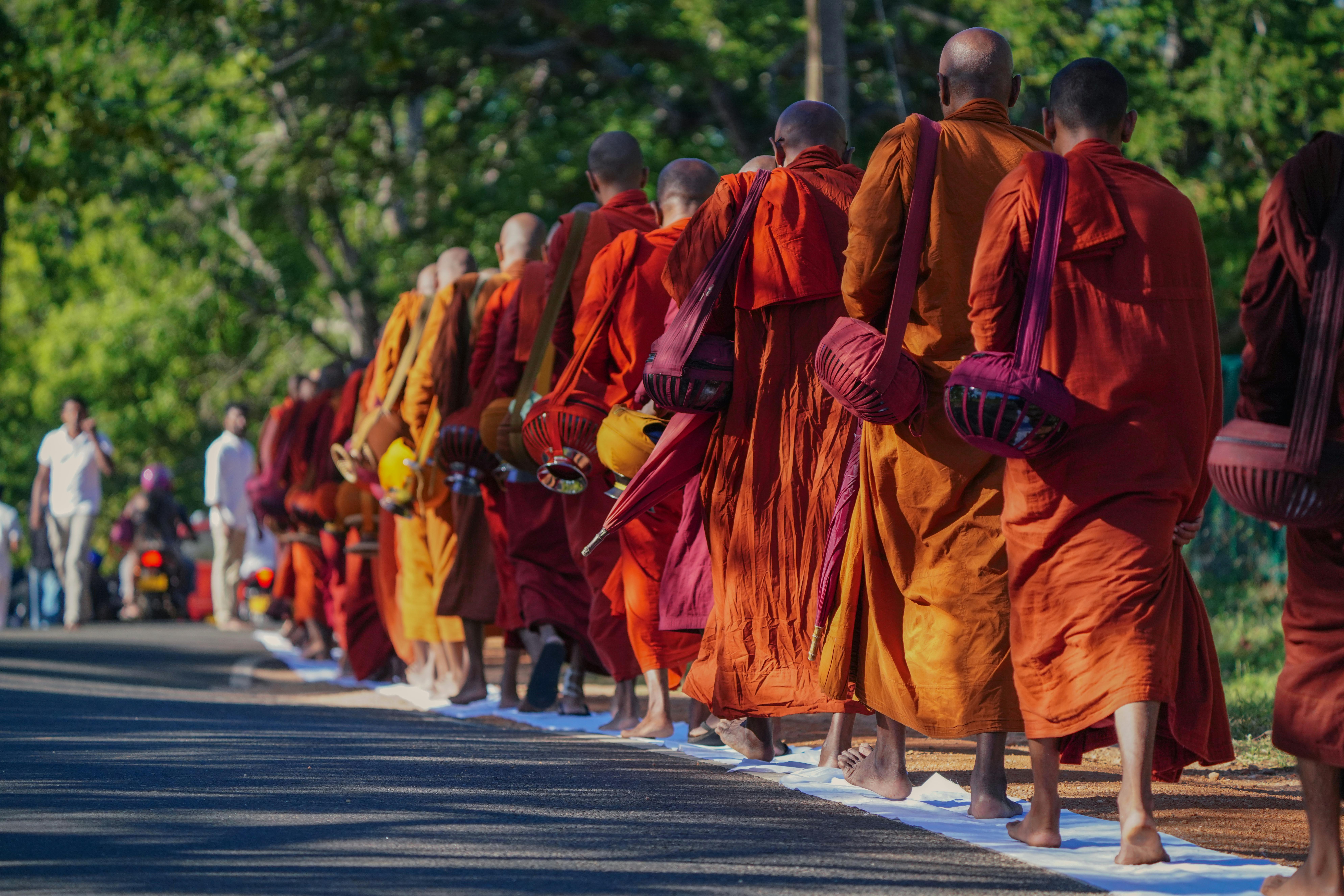 Buddhism In A Nutshell Narada Thera