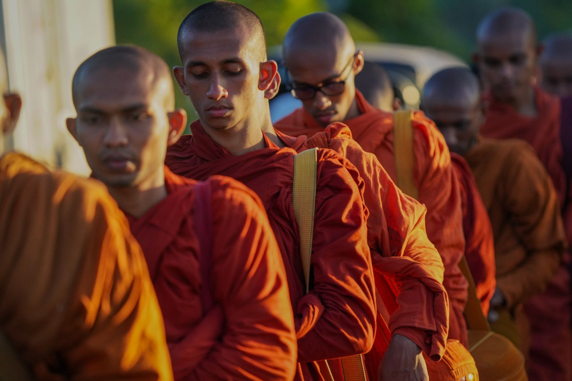 Rebelião em Presídio do Sri Lanka: 25 Mortos em Confrontos Violentos