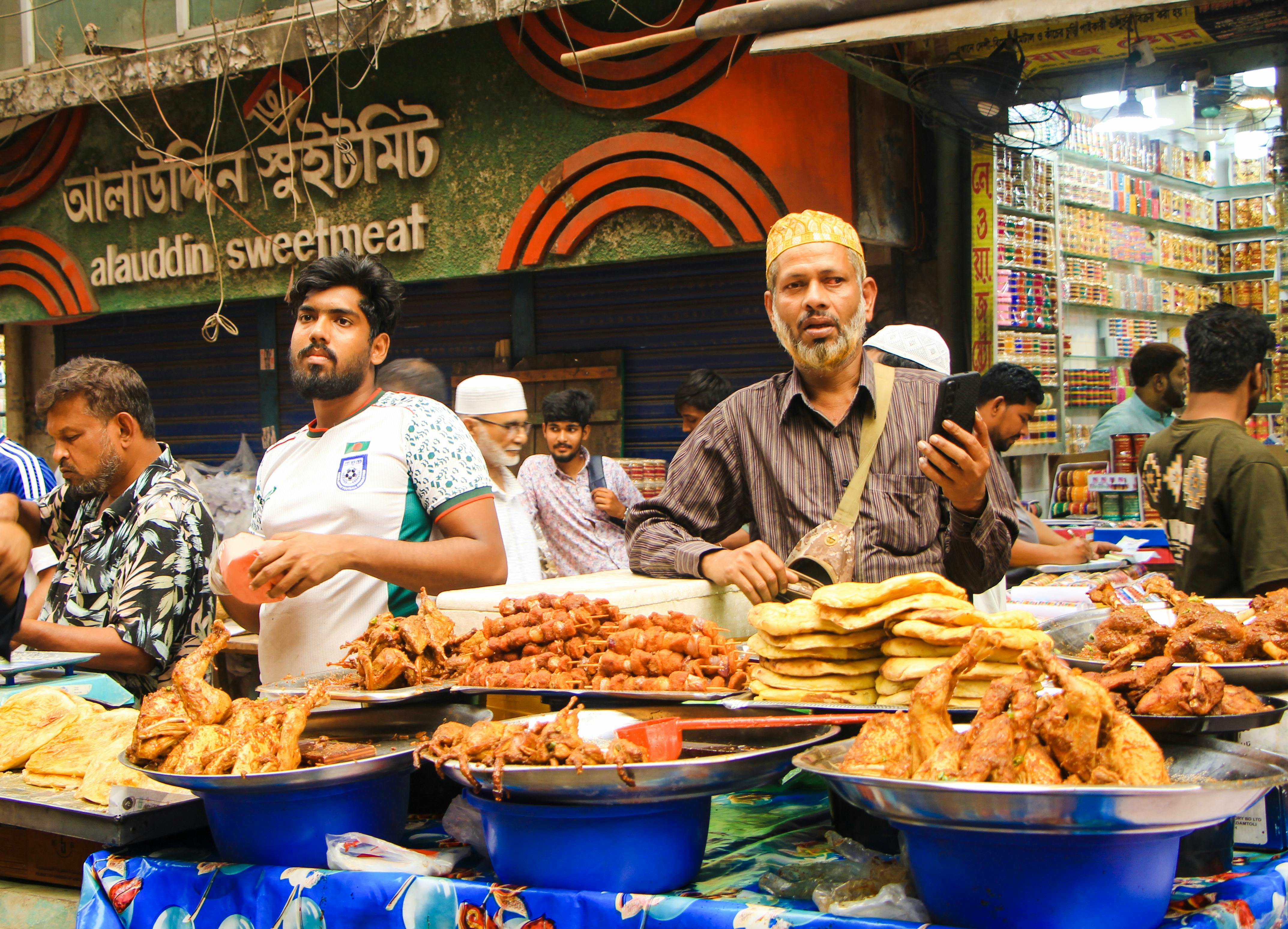The Ultimate Darjeeling Food Guide — What & Where to Eat