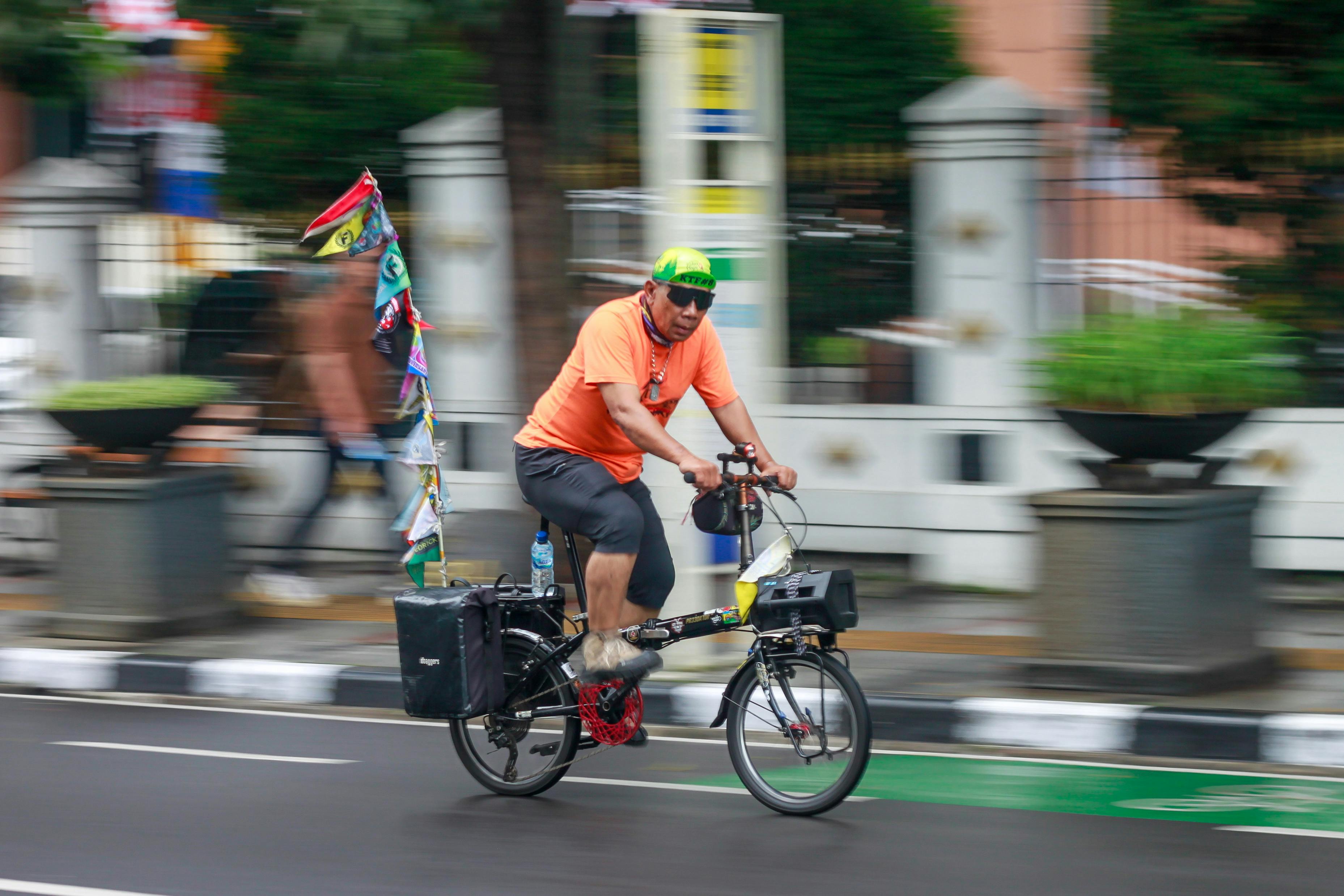 How Folding Ebikes Are Changing Urban Mobility — Photo by M.R. Fathur on Pexels