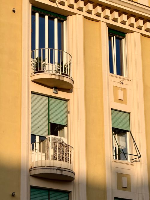 Light-filled home near local cafés — Burwood — photo 1