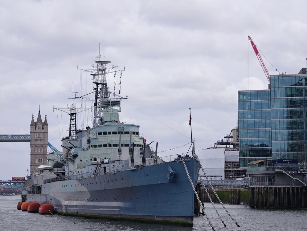 Shipon Rajvor Historic Ship on River Thames near Tower Bridge · Free Stock Photo