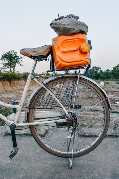 Wasserbehälter Auf Einem Fahrrad