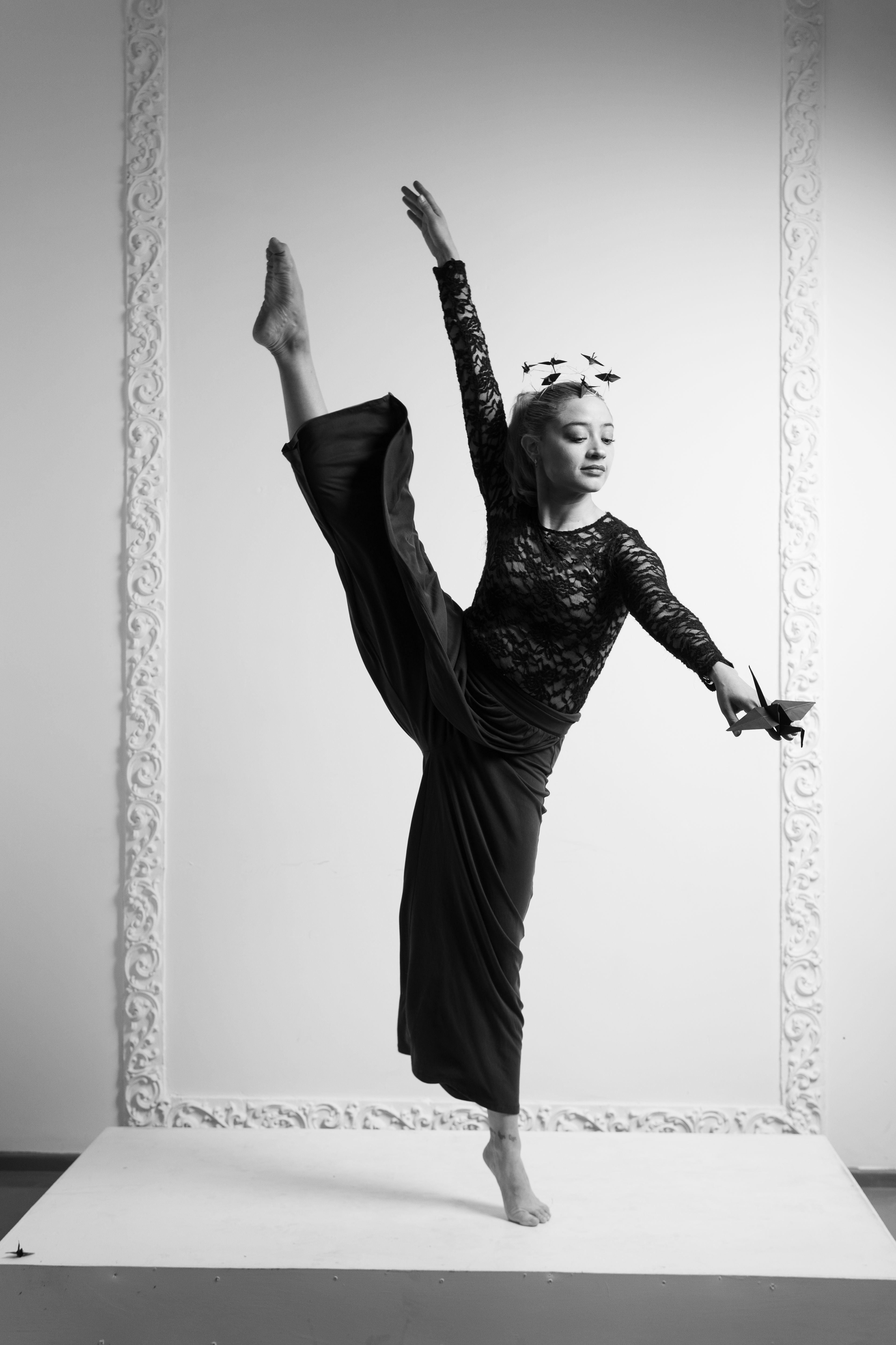 Graceful Contemporary Dancer Performing in Studio · Free Stock Photo