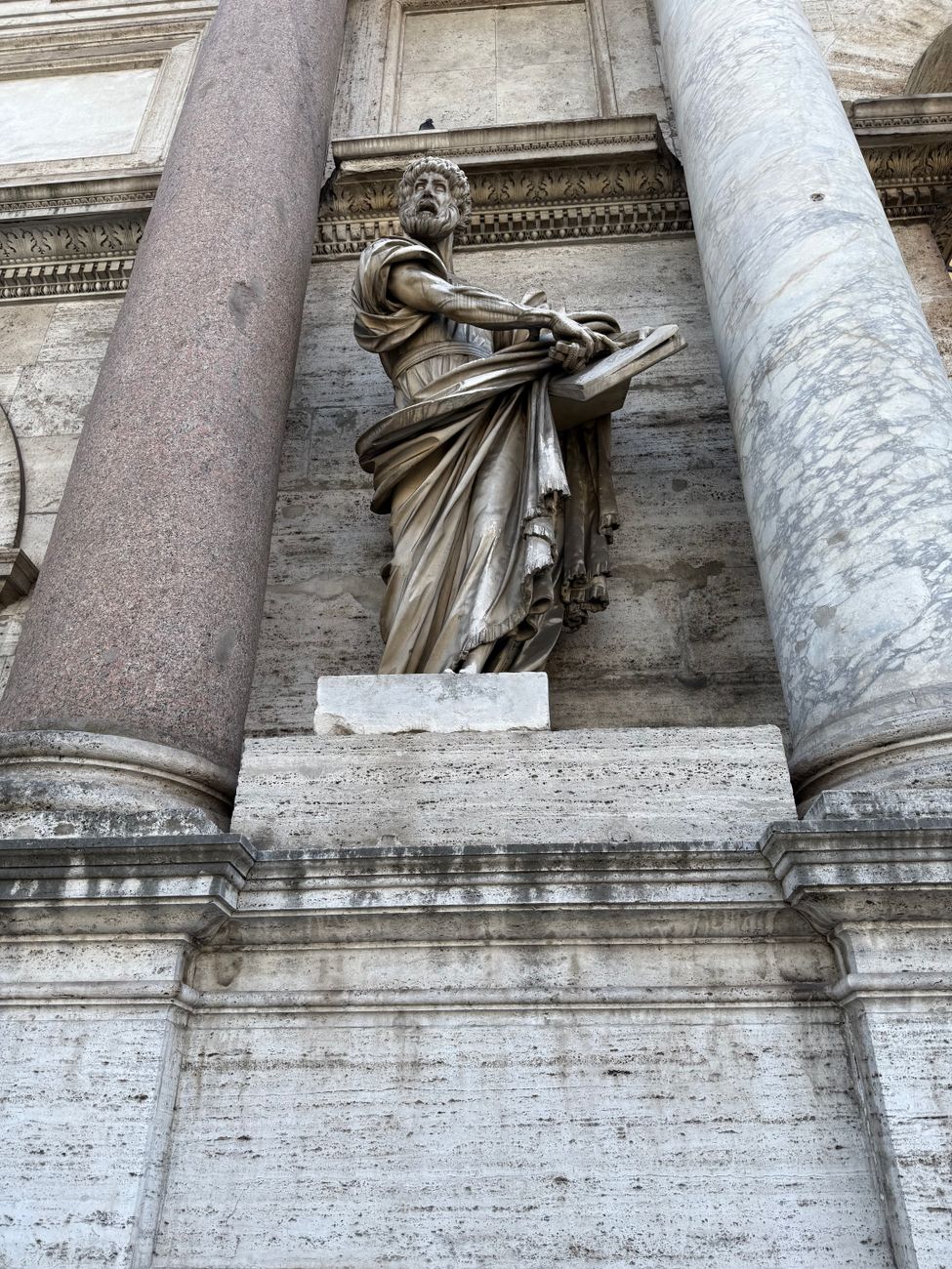 Stoicism and the Mind: How Marcus Aurelius's Principles Shape Your Self-Control