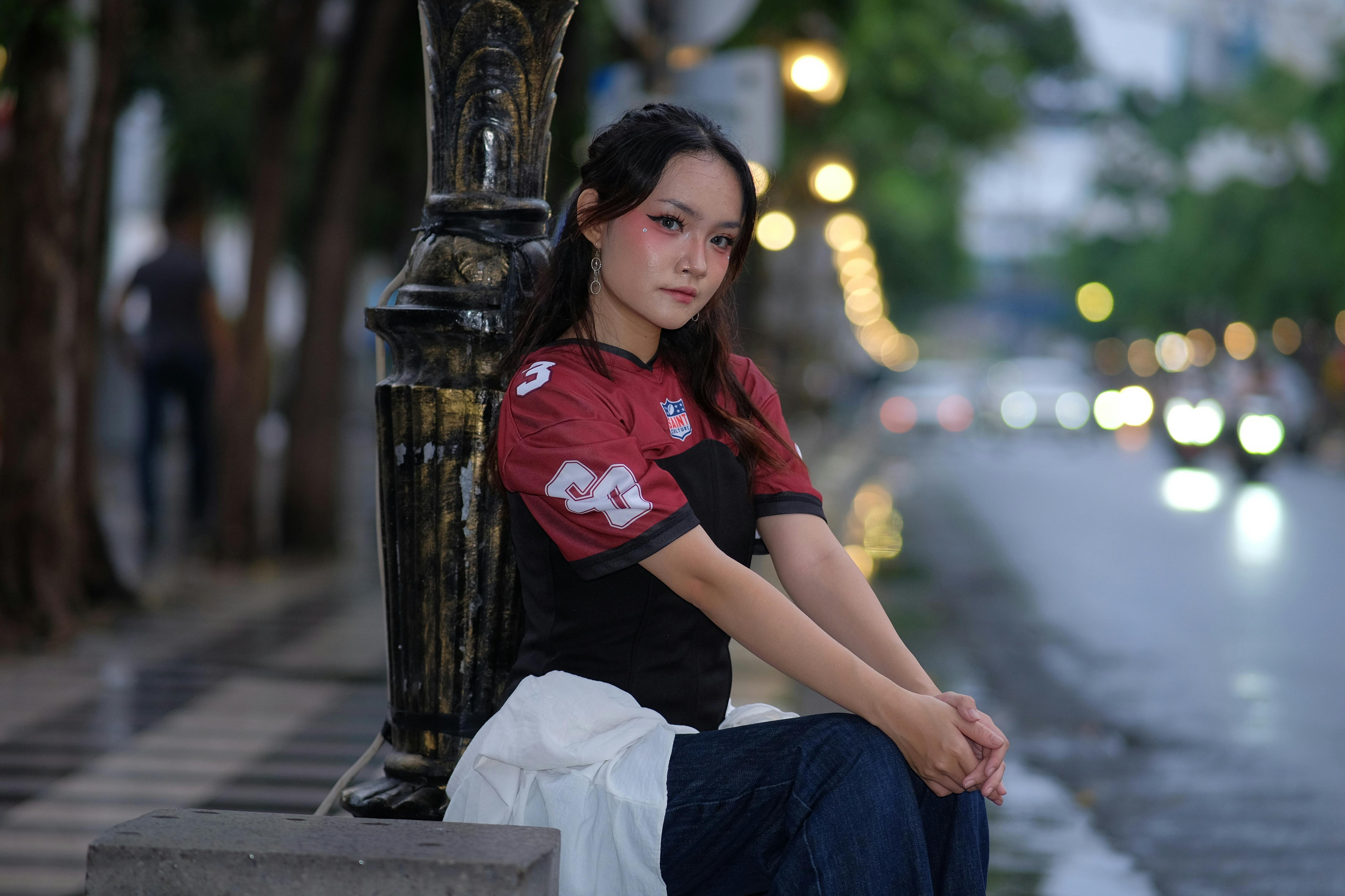 grátis Foto profissional grátis de adolescente, ao ar livre, arredores Foto profissional