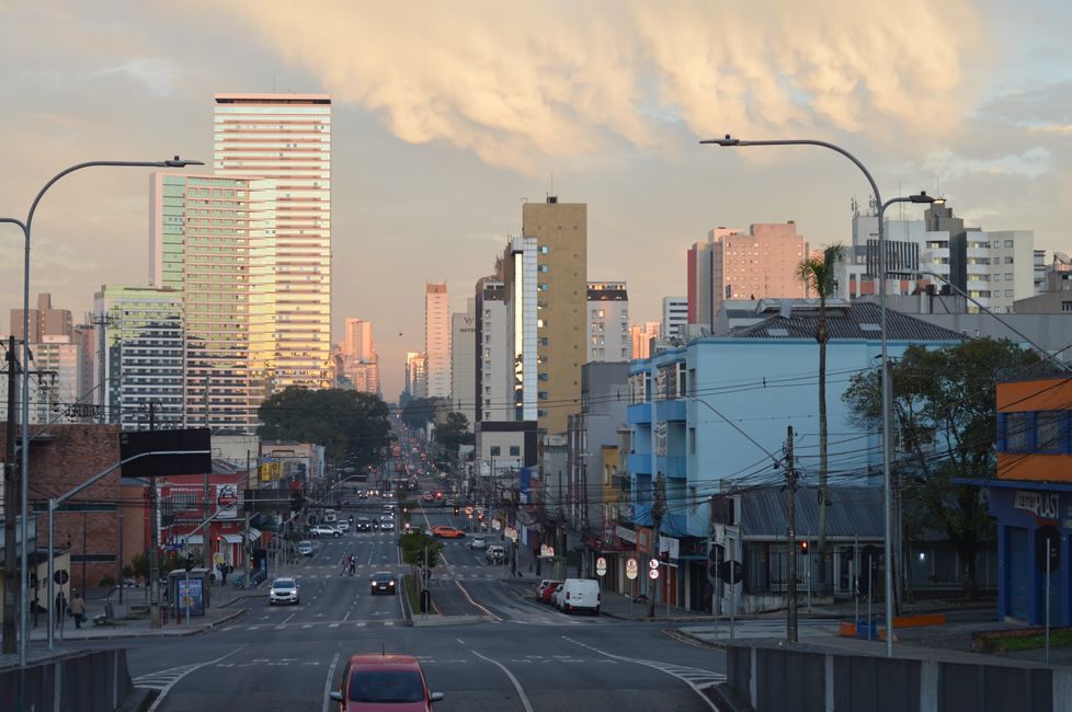 Preço da gasolina Curitiba: impacto no custo de vida e