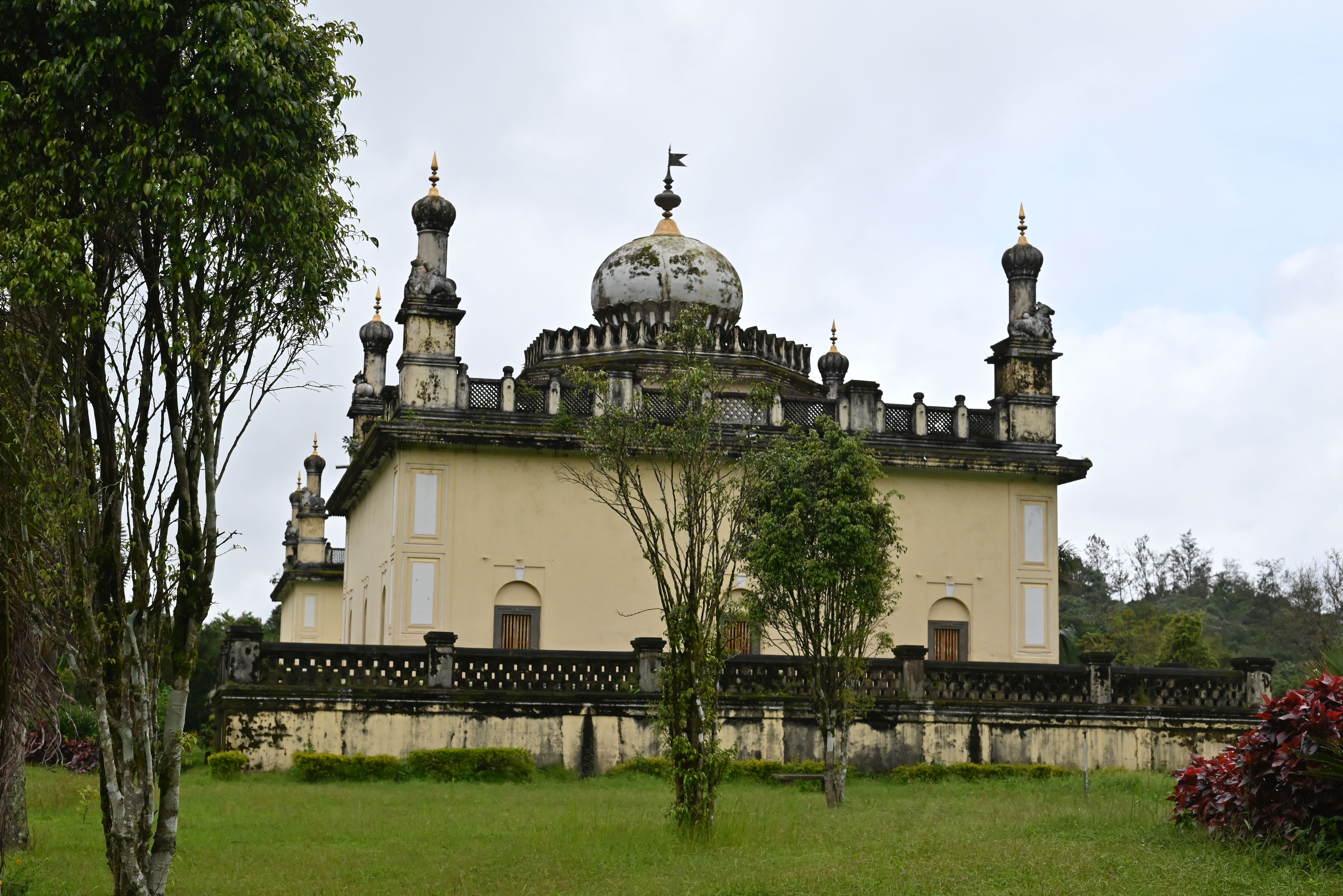Chowta Palace Chikmagalur: History, Architecture & Visiting Guide