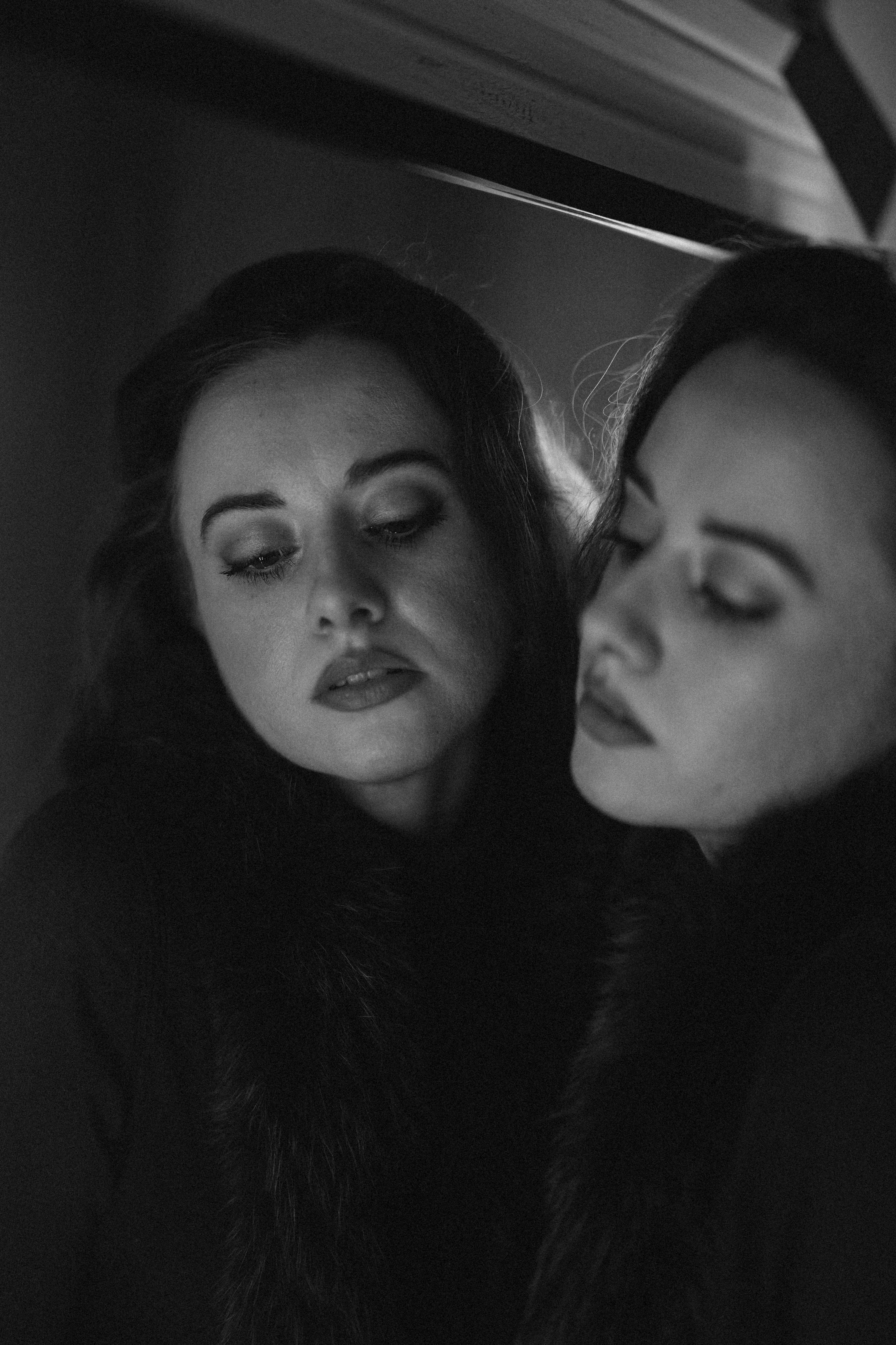 ฟรี คลังภาพถ่ายฟรี ของ # ในร่ม, chiaroscuro, กระจกเงา คลังภาพถ่าย