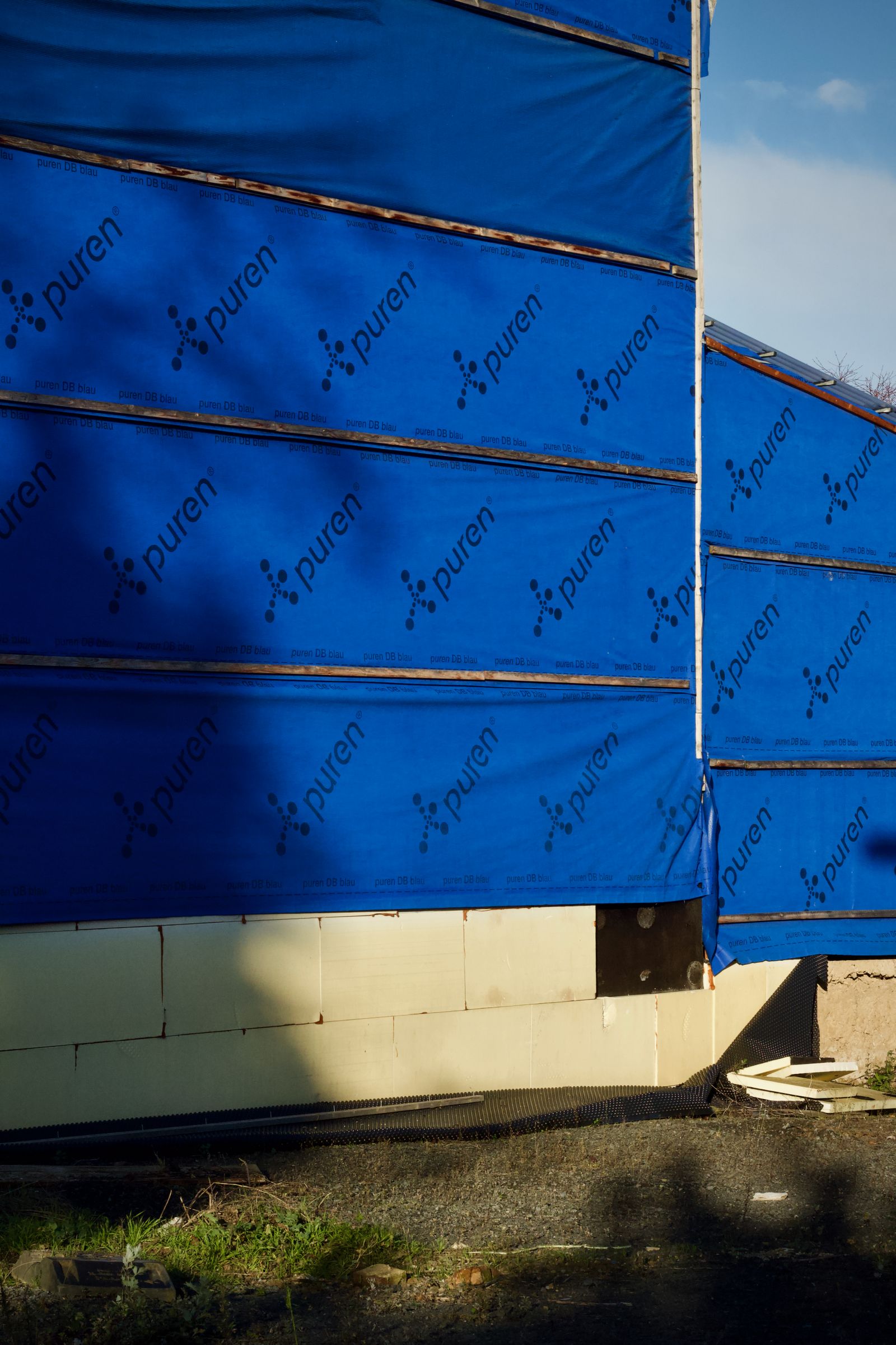 Home under construction with insulating wrap in St. Charles, MO