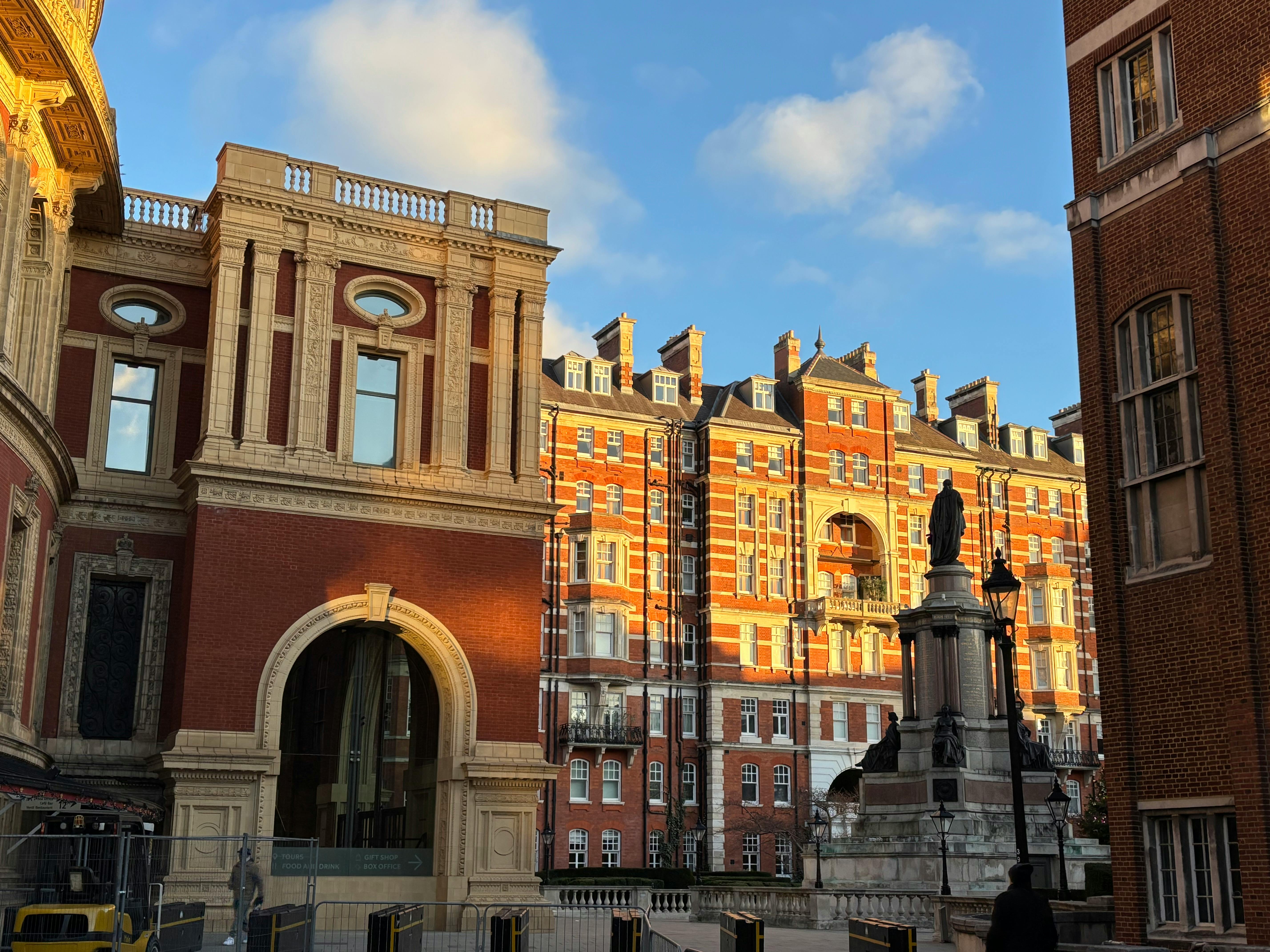 Landmarks in Great Plain