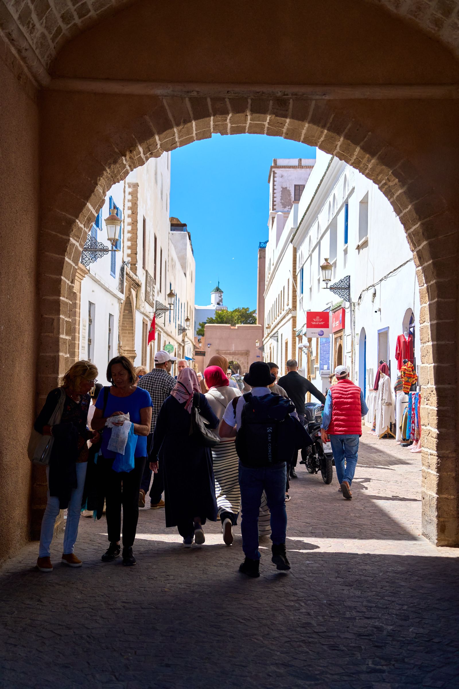 Street life in Essaouira medina — Morocco