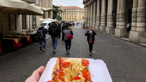 Bandi posteggi mercatali in Campania: dove guardare e come fare domanda