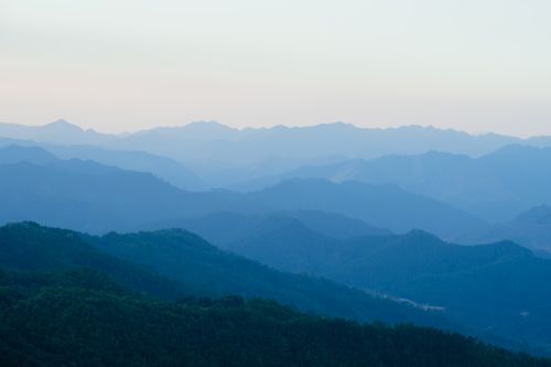 Free A stunning view of layered mountain ranges in Quảng Ninh, Vietnam, showcasing natural beauty. Stock Photo