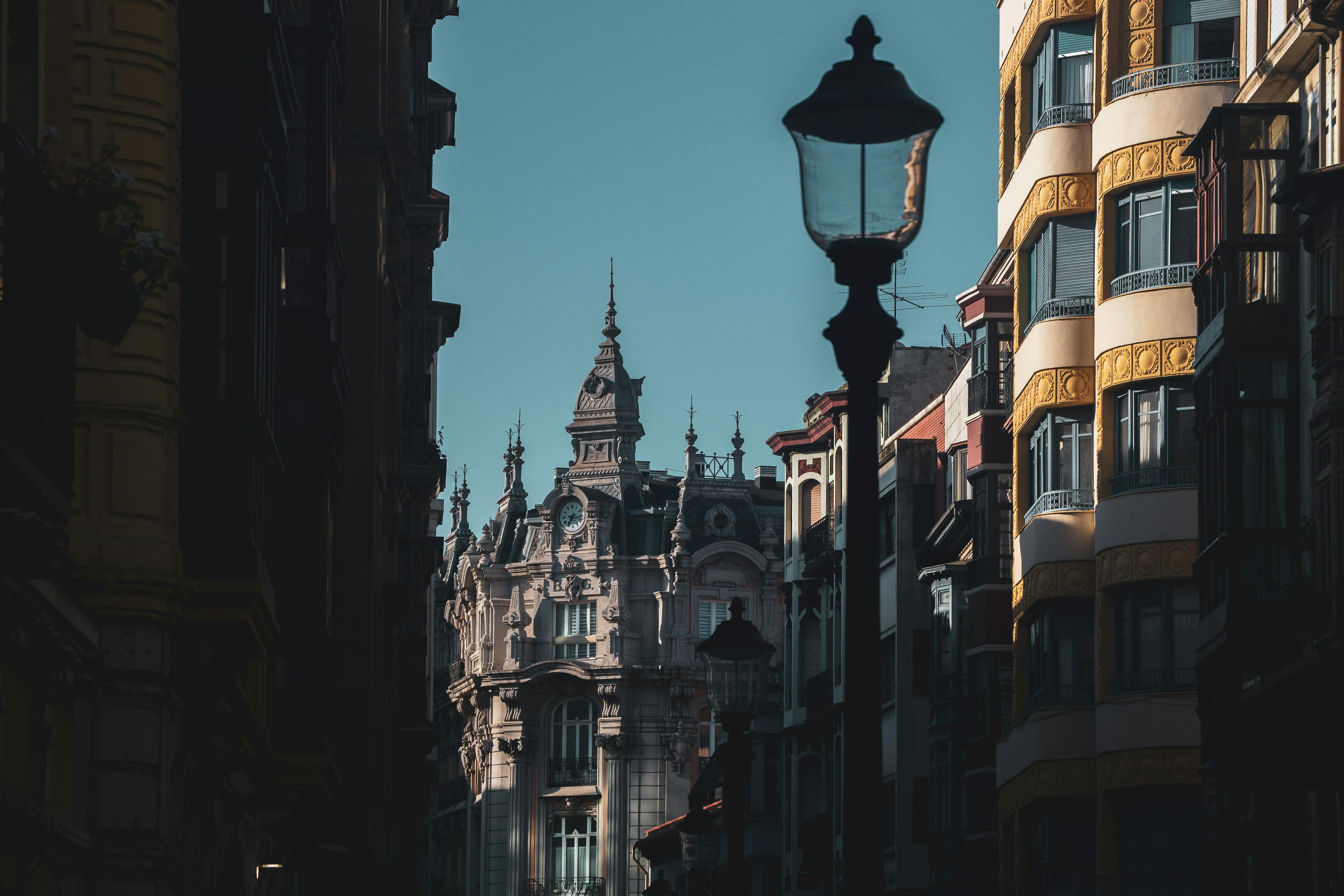 Gratis stockfoto met @buitenshuis, architectonisch contrast, architectuur Stockfoto