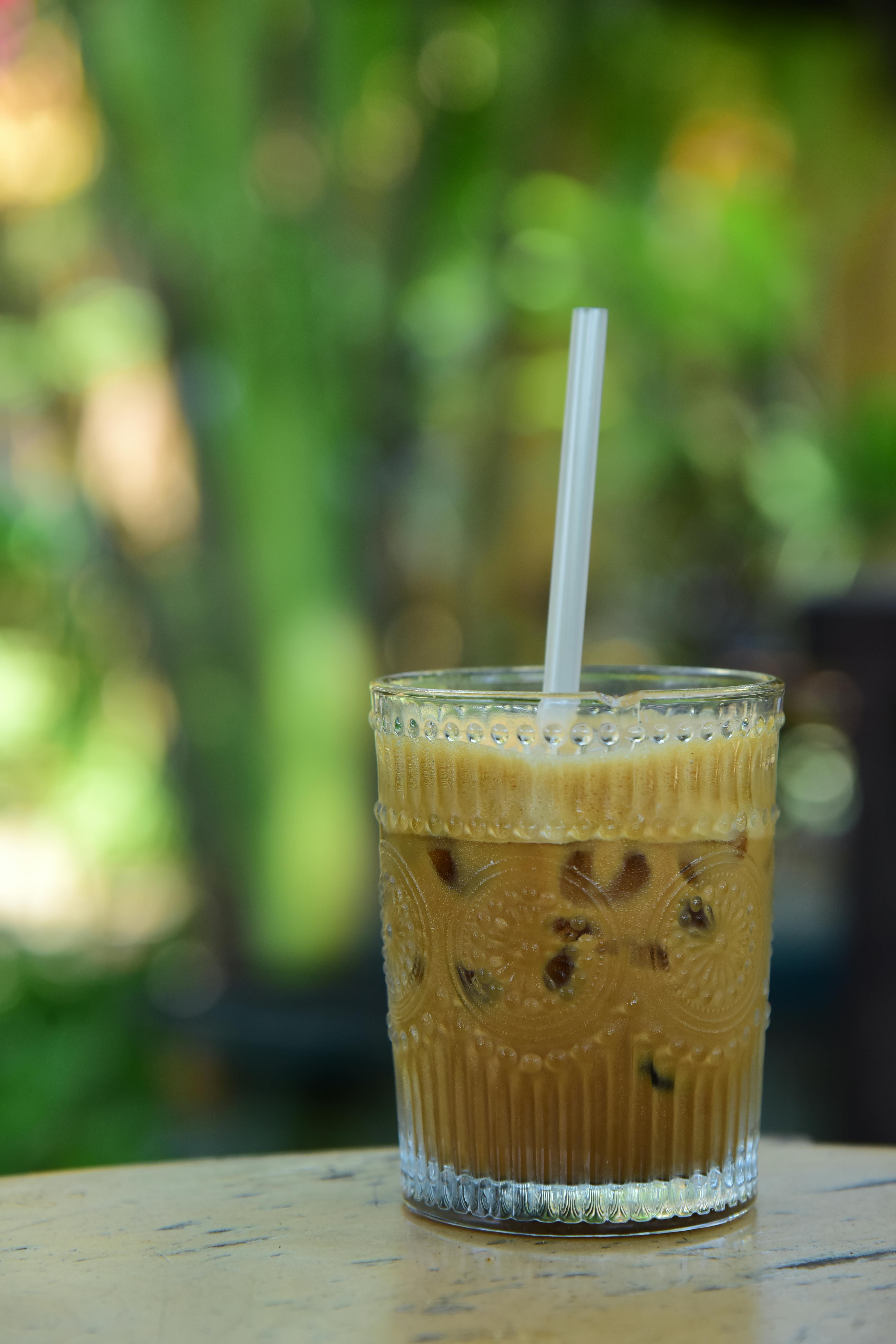 Kostenlos Kostenloses Stock Foto zu außeneinstellung, bokeh, Café-Atmosphäre Stock-Foto