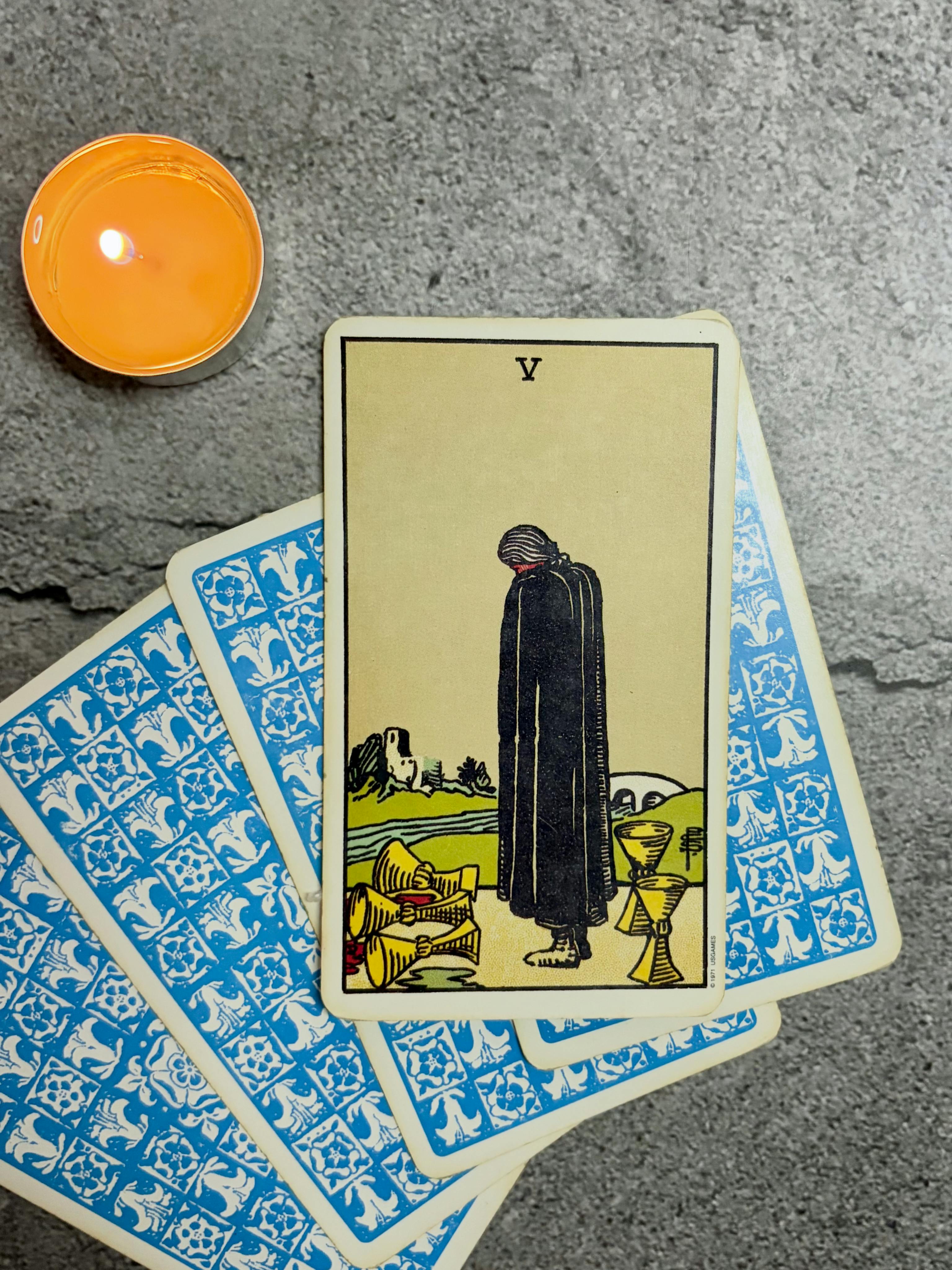 타로 5장 심층 감정서