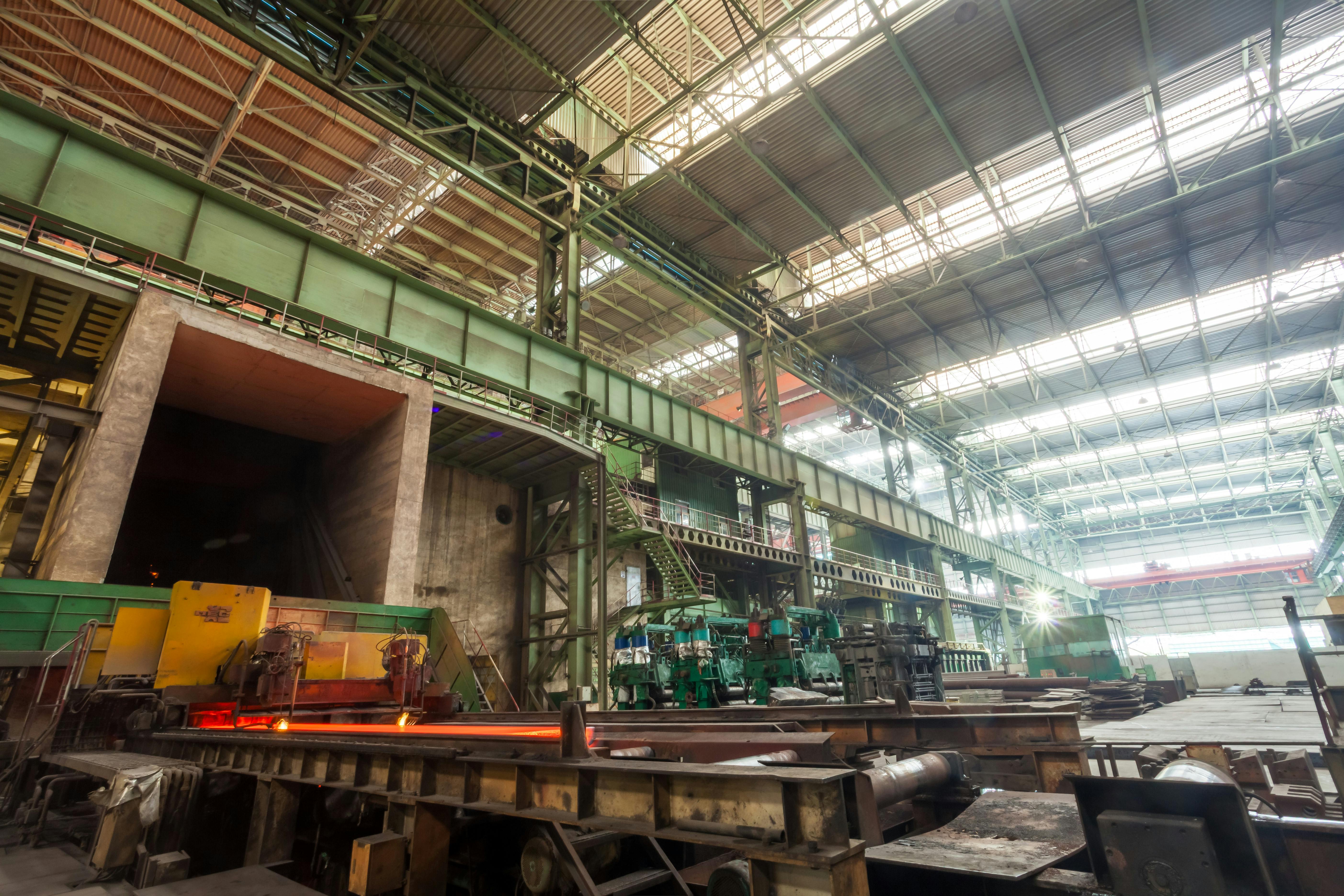 Bezpłatne Szerokokątny widok zakładu produkcji stali w Kantonie w Chinach. Zdjęcie z galerii