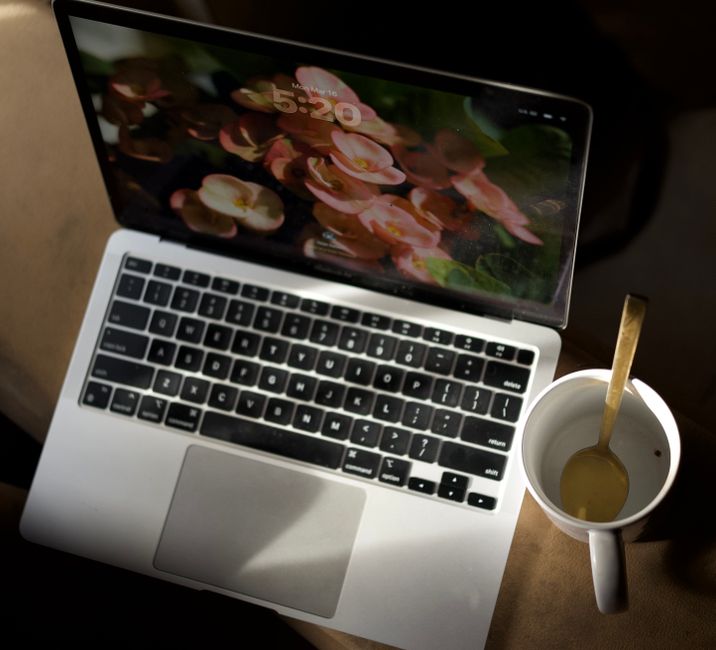 morning work setup cozy home lifestyle photo 1