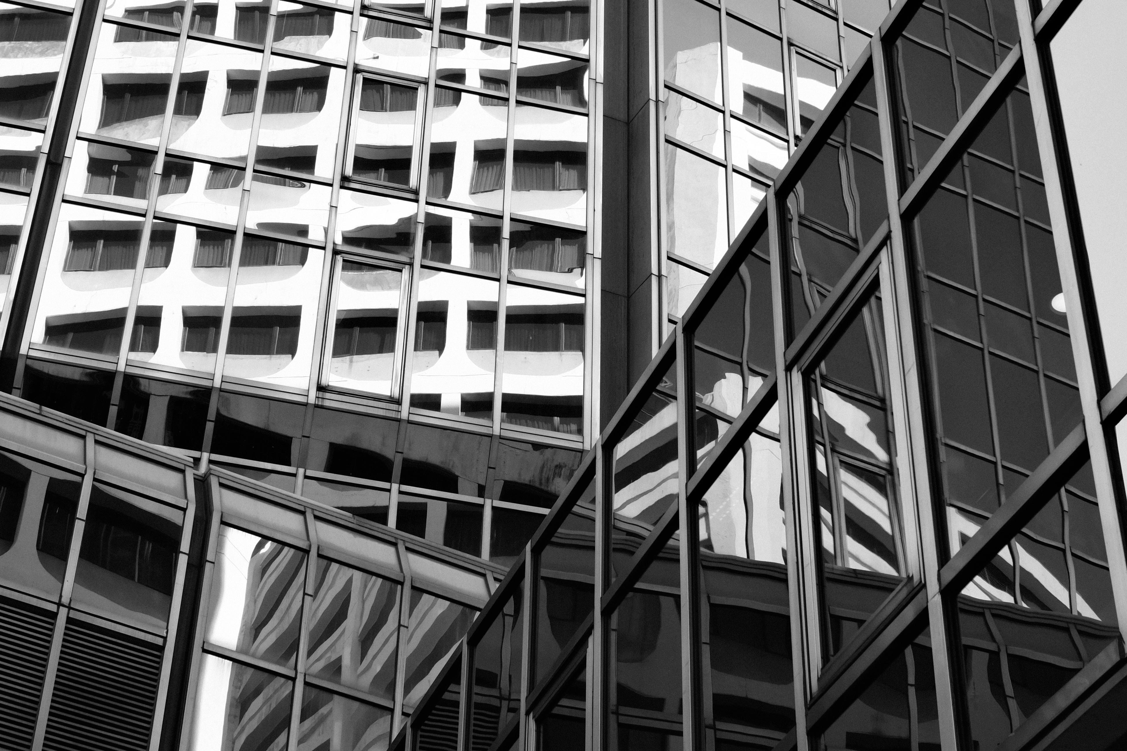 ฟรี คลังภาพถ่ายฟรี ของ กระจกเงา, การสะท้อน, การสะท้อนสถาปัตยกรรม คลังภาพถ่าย