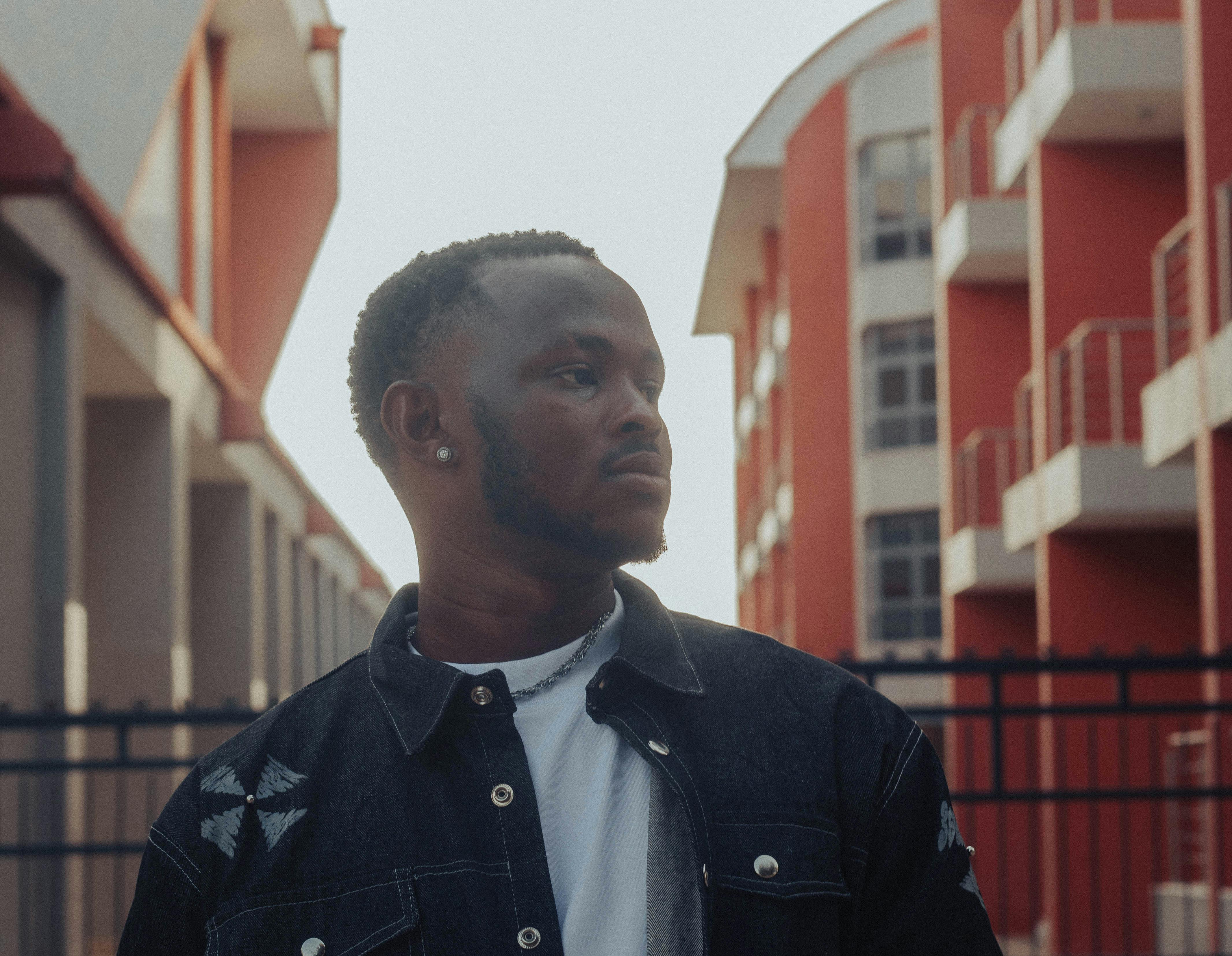 ฟรี คลังภาพถ่ายฟรี ของ กลางแจ้ง, ครุ่นคิด, ความมั่นใจ คลังภาพถ่าย