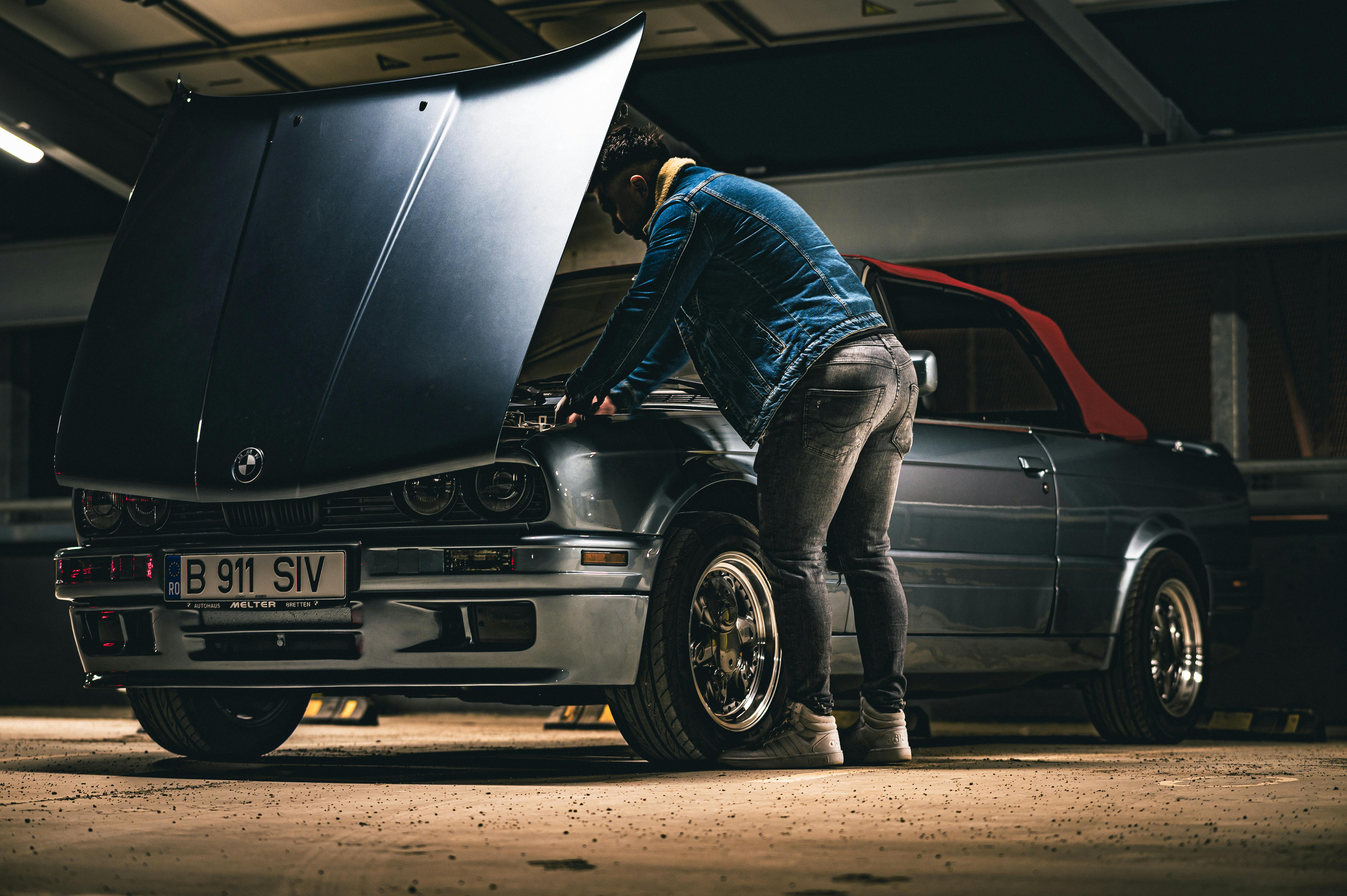 Zadarmo Fotobanka s bezplatnými fotkami na tému # indoor, auto opravy, autodielňa Fotka z fotobanky