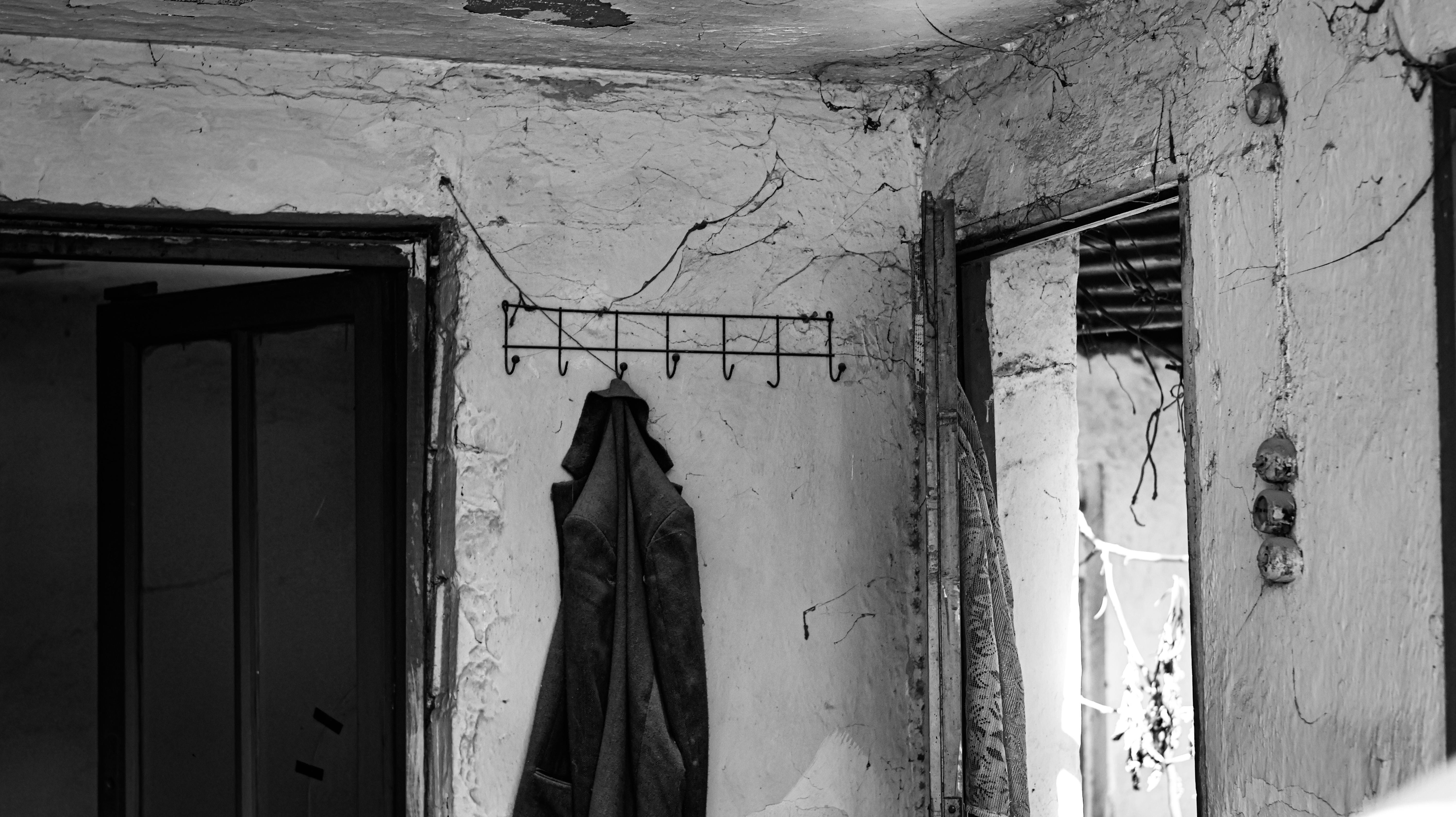 Zadarmo Fotobanka s bezplatnými fotkami na tému architektúra, časová kapsula, čiernobiely Fotka z fotobanky