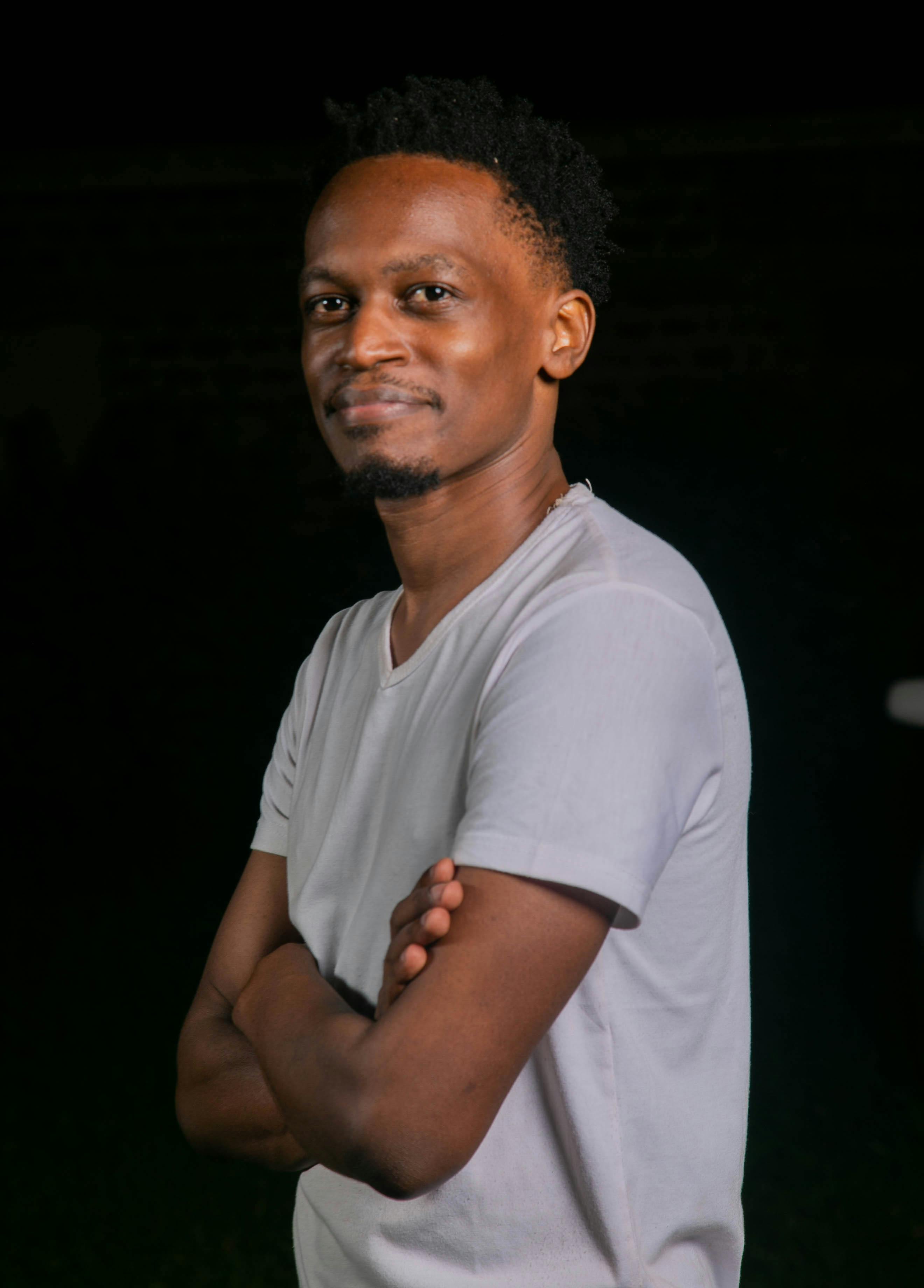 免費 中性色, 中槍, 人 的 免費圖庫相片 圖庫相片