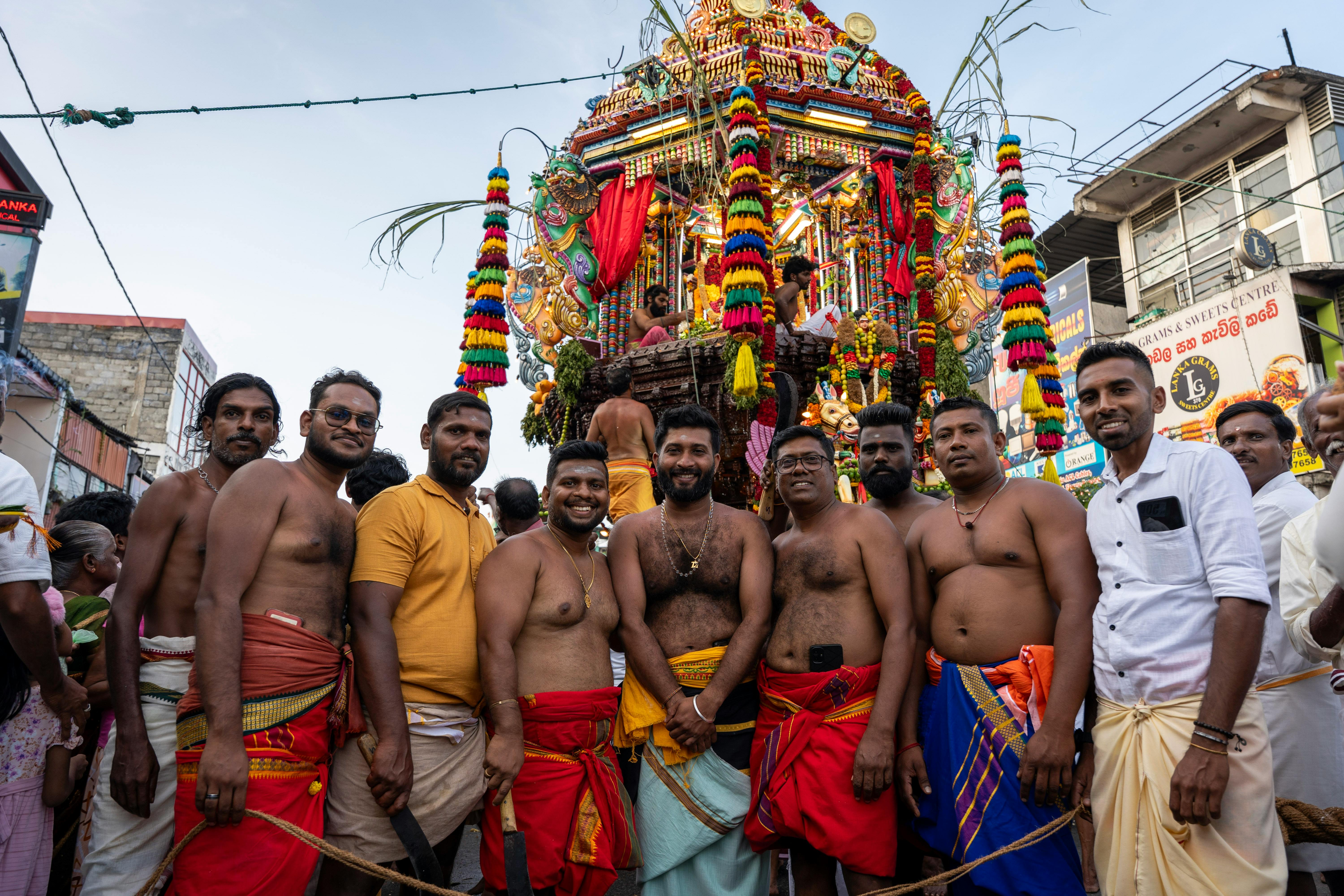 Sri Lanka Arrests 22 Monks After 240 Pounds of Cannabis Found in Luggage — Photo by Thilina Alagiyawanna on Pexels