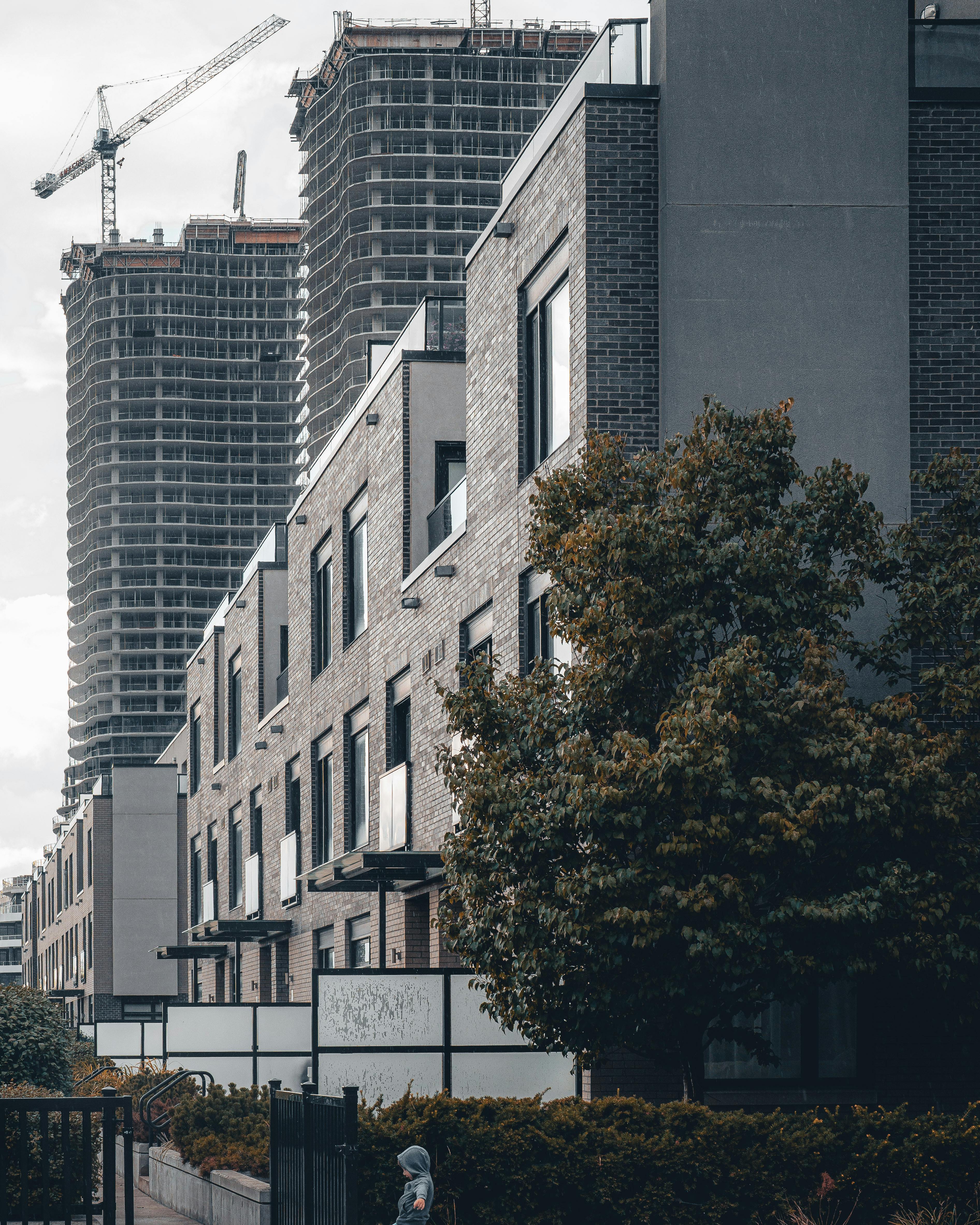 Zadarmo Fotobanka s bezplatnými fotkami na tému architektonický dizajn, architektúra mestskej hustoty, architektúra mississauga Fotka z fotobanky