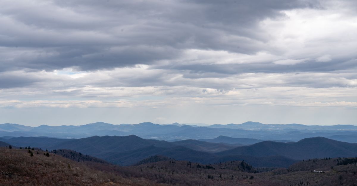 Breathtaking view of the Appalachian Mountains and cloudscape, perfect for nature and travel enthusiasts.