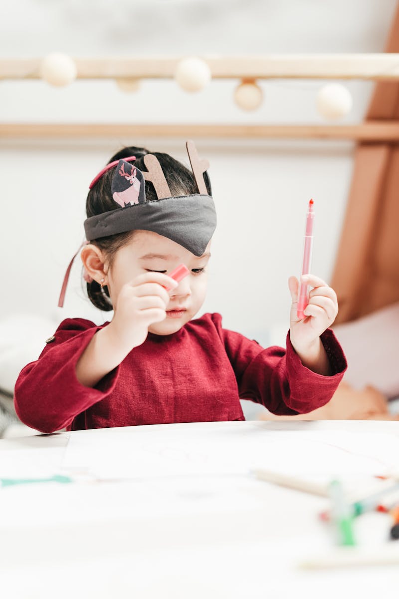 32 Ways To Keep The Kids Occupied