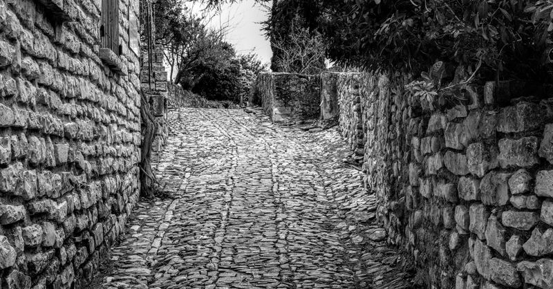 Baux-de-Provence : Guide Village Perché 2026