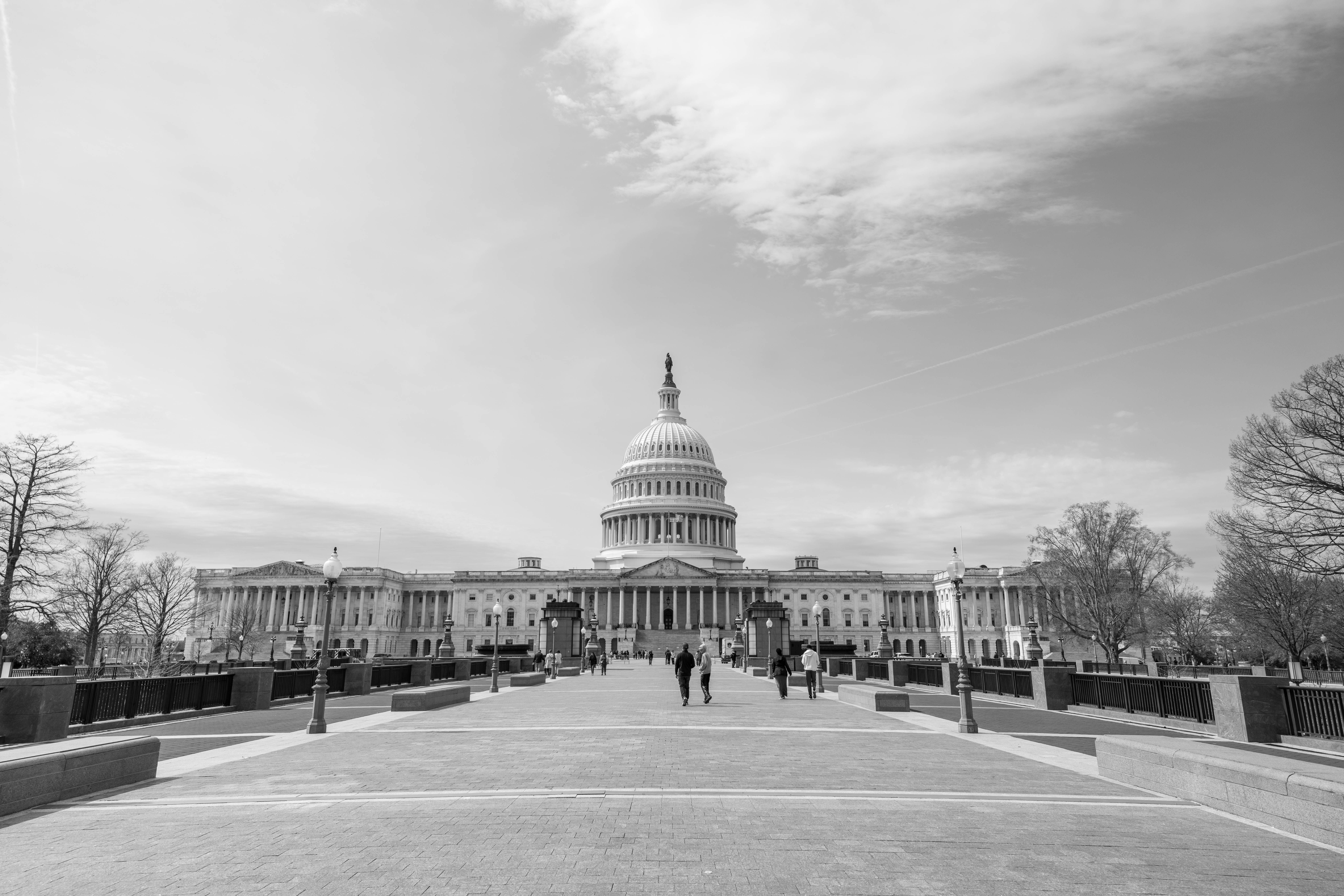 Facade of USA Capitol with columns and staircase · Free Stock Photo