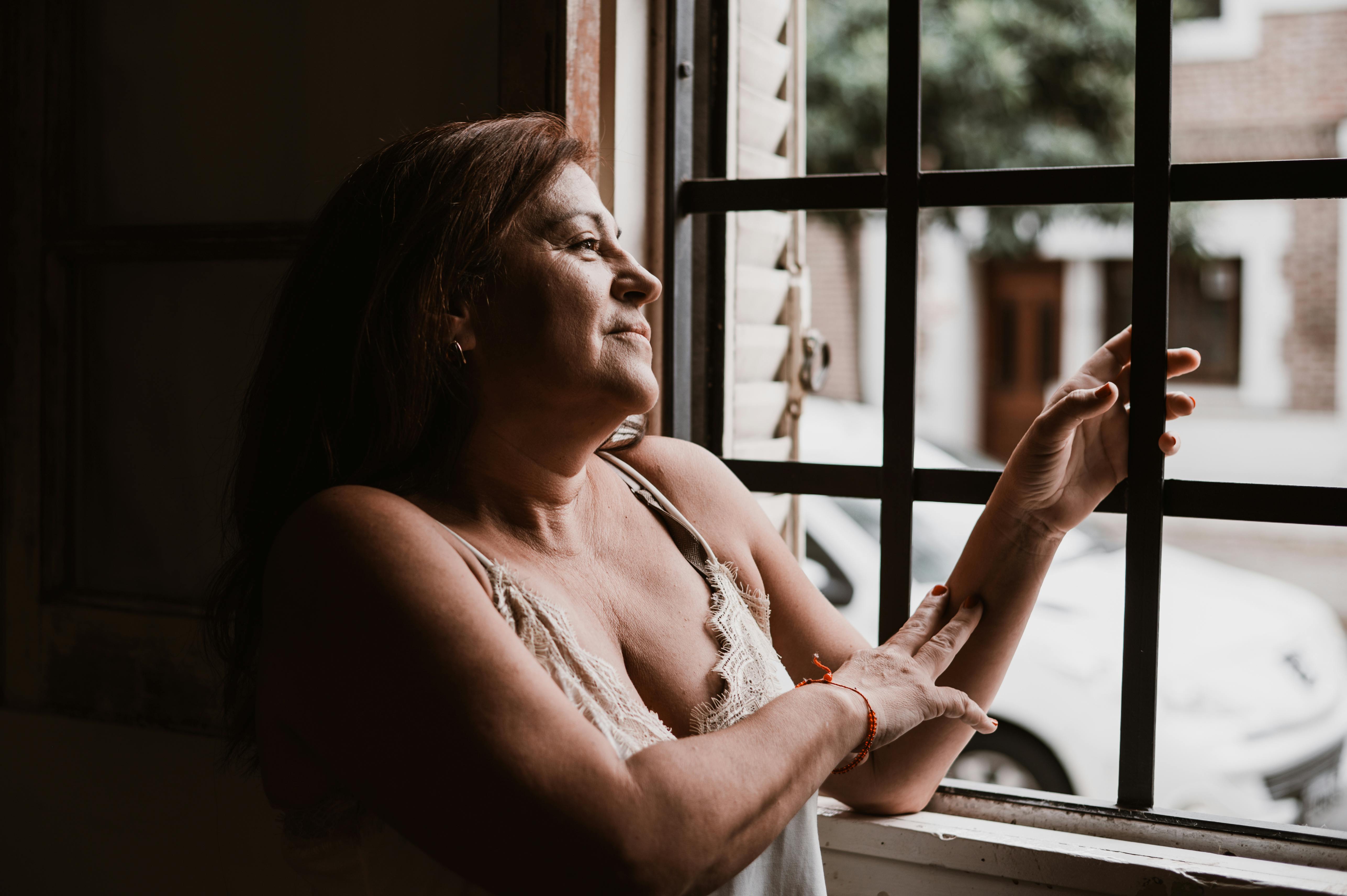 Безкоштовне стокове фото на тему «# в приміщенні, Аргентина, вдумливий» стокове фото