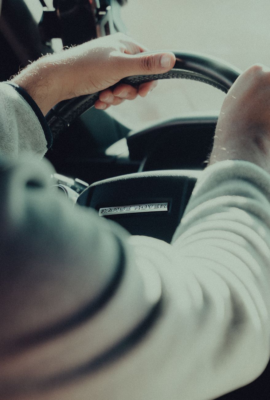 How to Choose the Best Instructor to Prepare for Your Practical Driving Test: The Definitive Guide