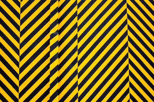 Free Yellow and Black Striped Stock Photo