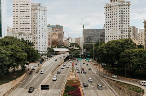 Free A bustling view of São Paulo's urban landscape with highways and tall buildings, capturing city life. Stock Photo