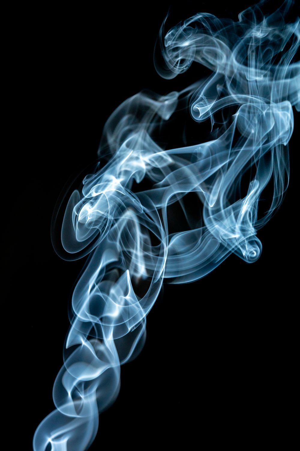Ethereal Smoke Flow on Black Background · Free Stock Photo